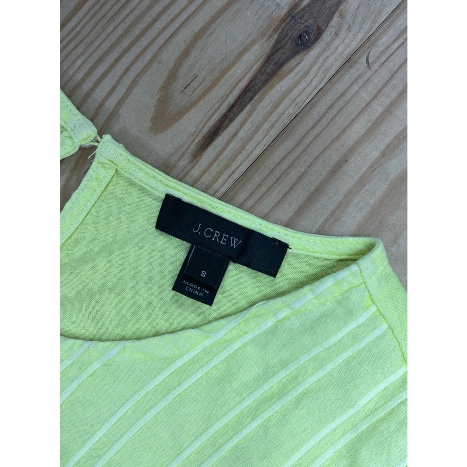 J Crew Neon Yellow Peplum Tank Top Womens Size Small Stretch Back Button Closure