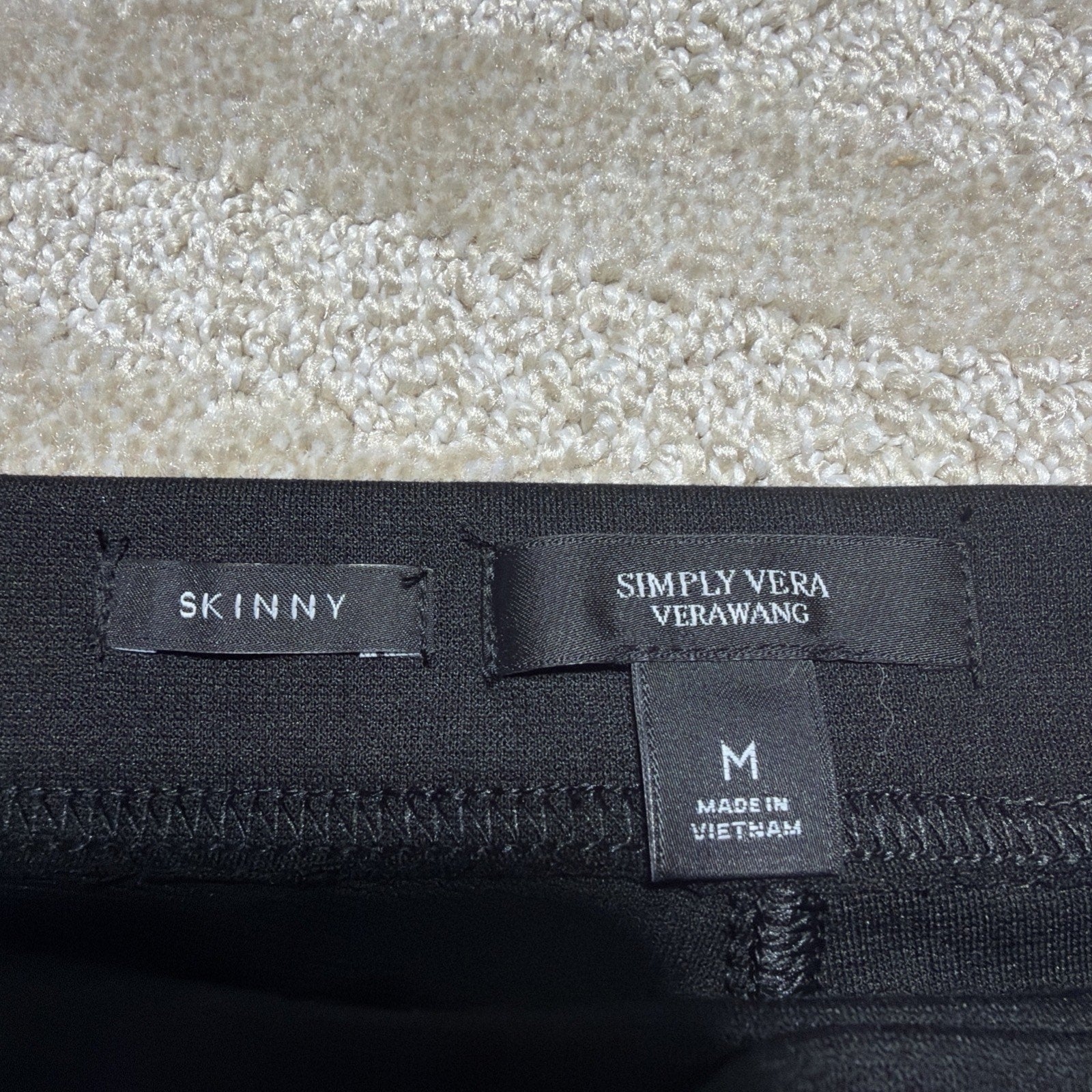 Women's Simply Vera Wang Mid Rise Effortless Skinny Ponte Pants Size Medium