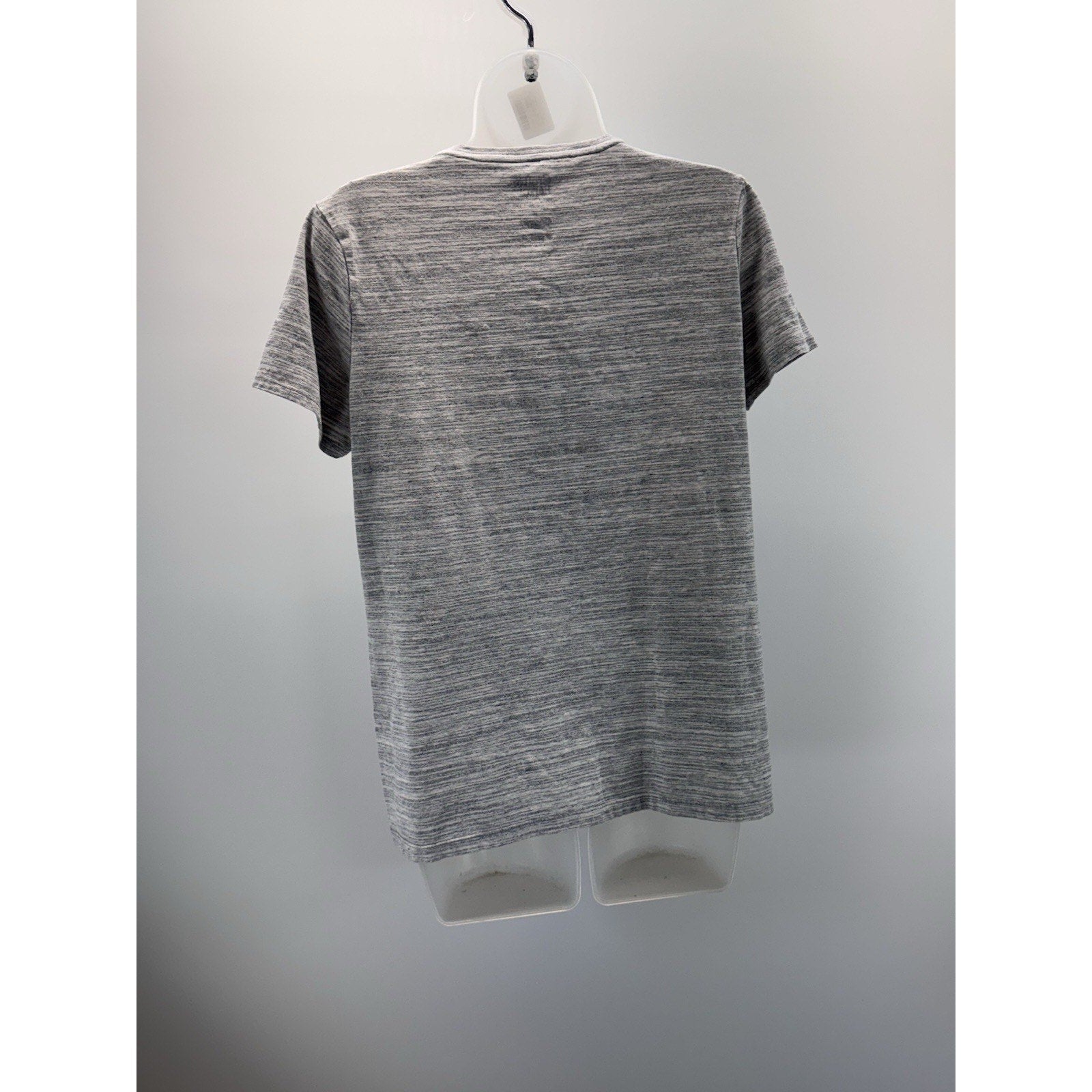 Croft & Barrow Classic Tee V-neck Gray T-Shirt Women’s M