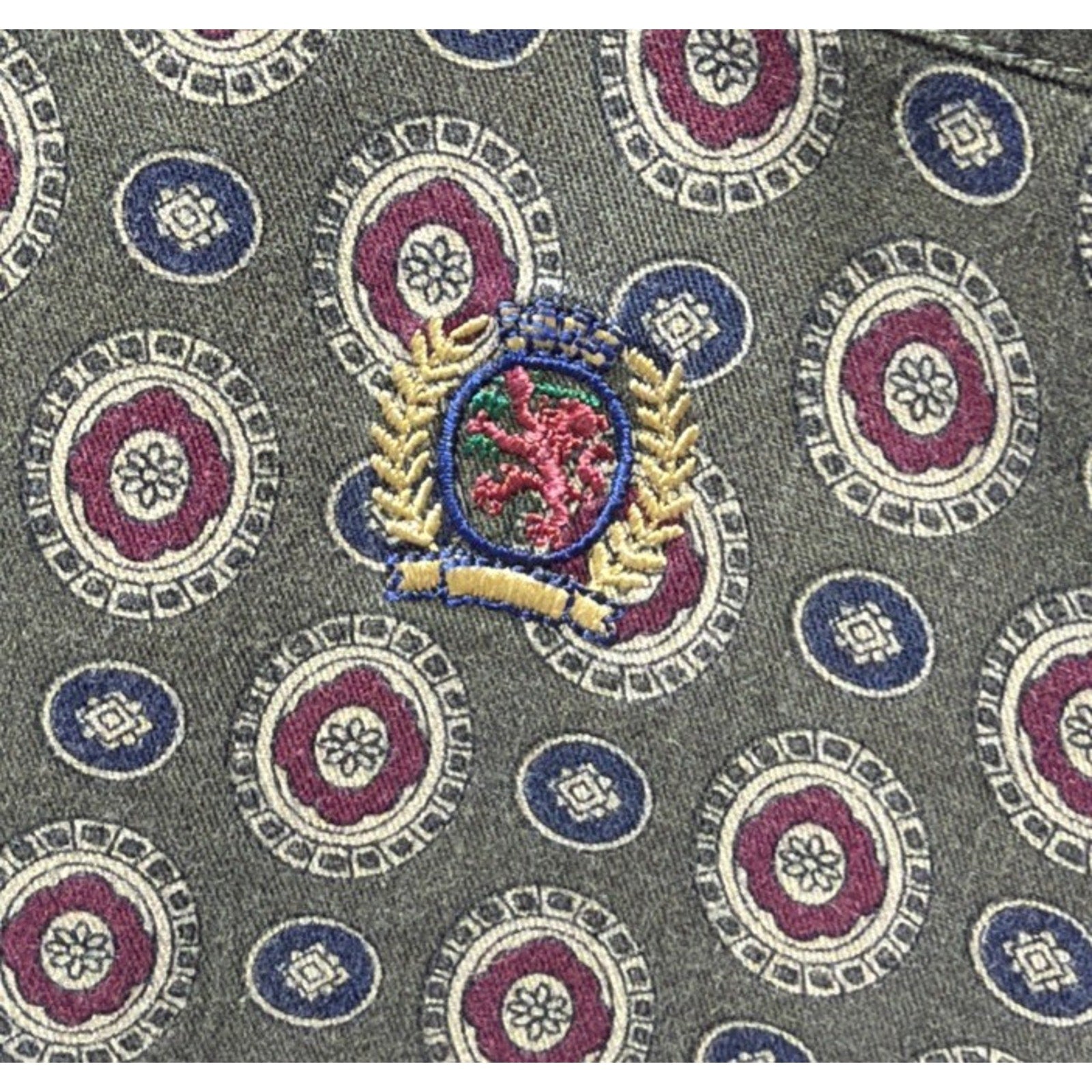 VINTAGE 90s Tommy Hilfiger All Over Print Shirt Men Large Green Crest Logo