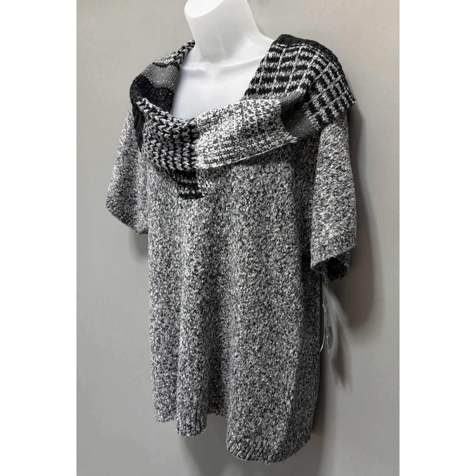 Style & Co Sweater Women’s Short Sleeve Size Large Gray Cowl Neck NWT