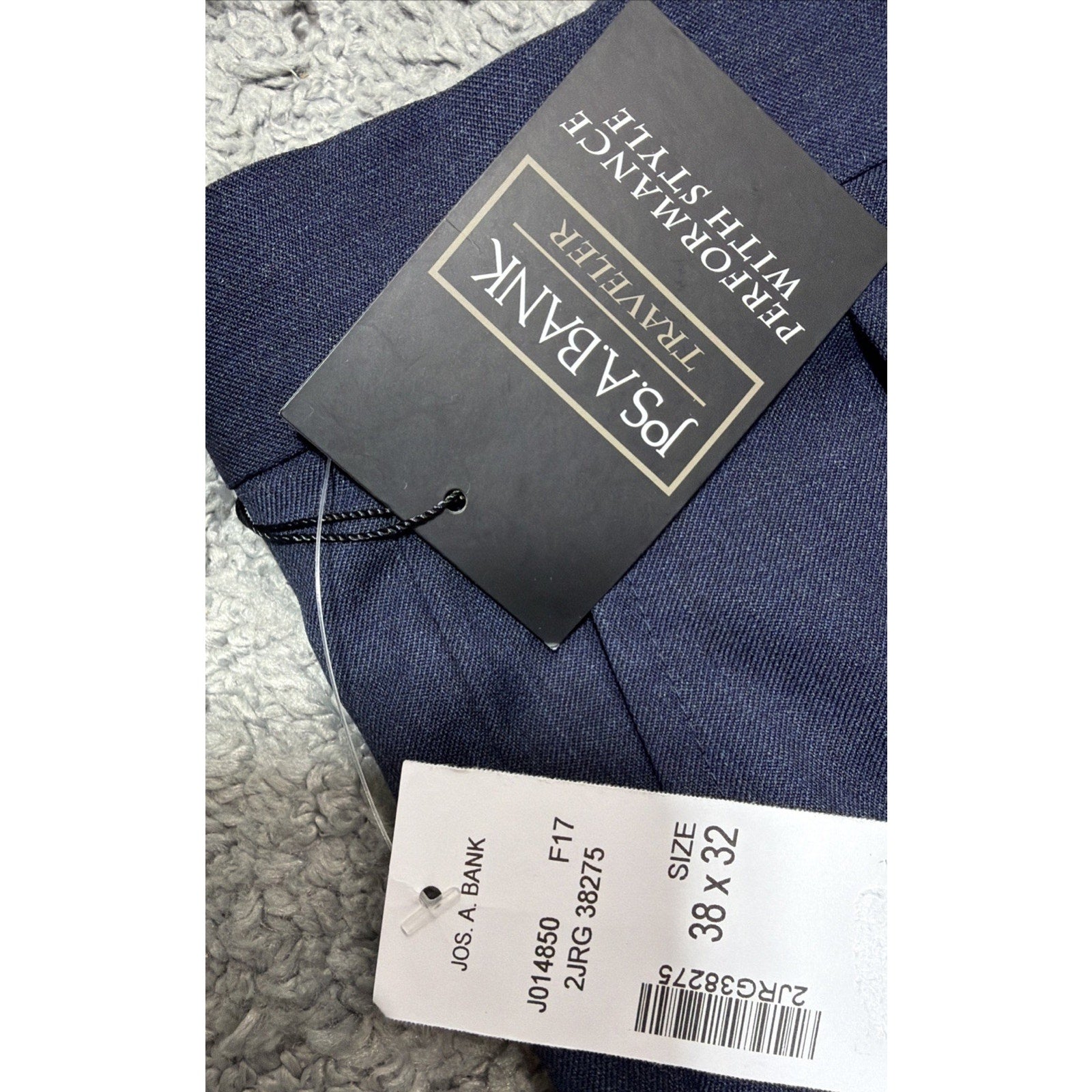 Jos A Bank 100% Wool Traveler Dress Pants Pleated Cuffed Mens Navy Cuff 38x32