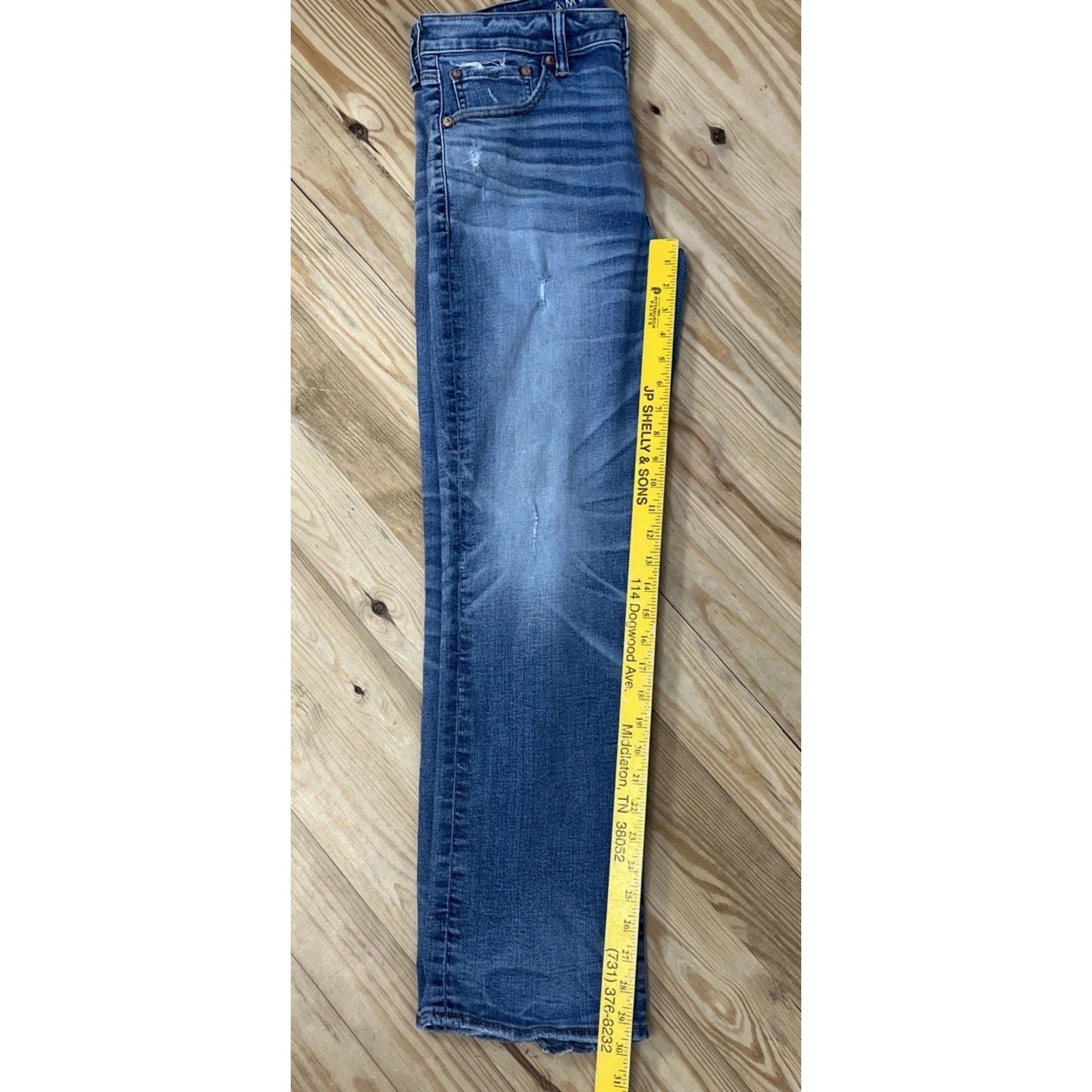 American Eagle Jeans Mens 32x30 Boot Cut Faded Dark Wash Denim Distressed Casual