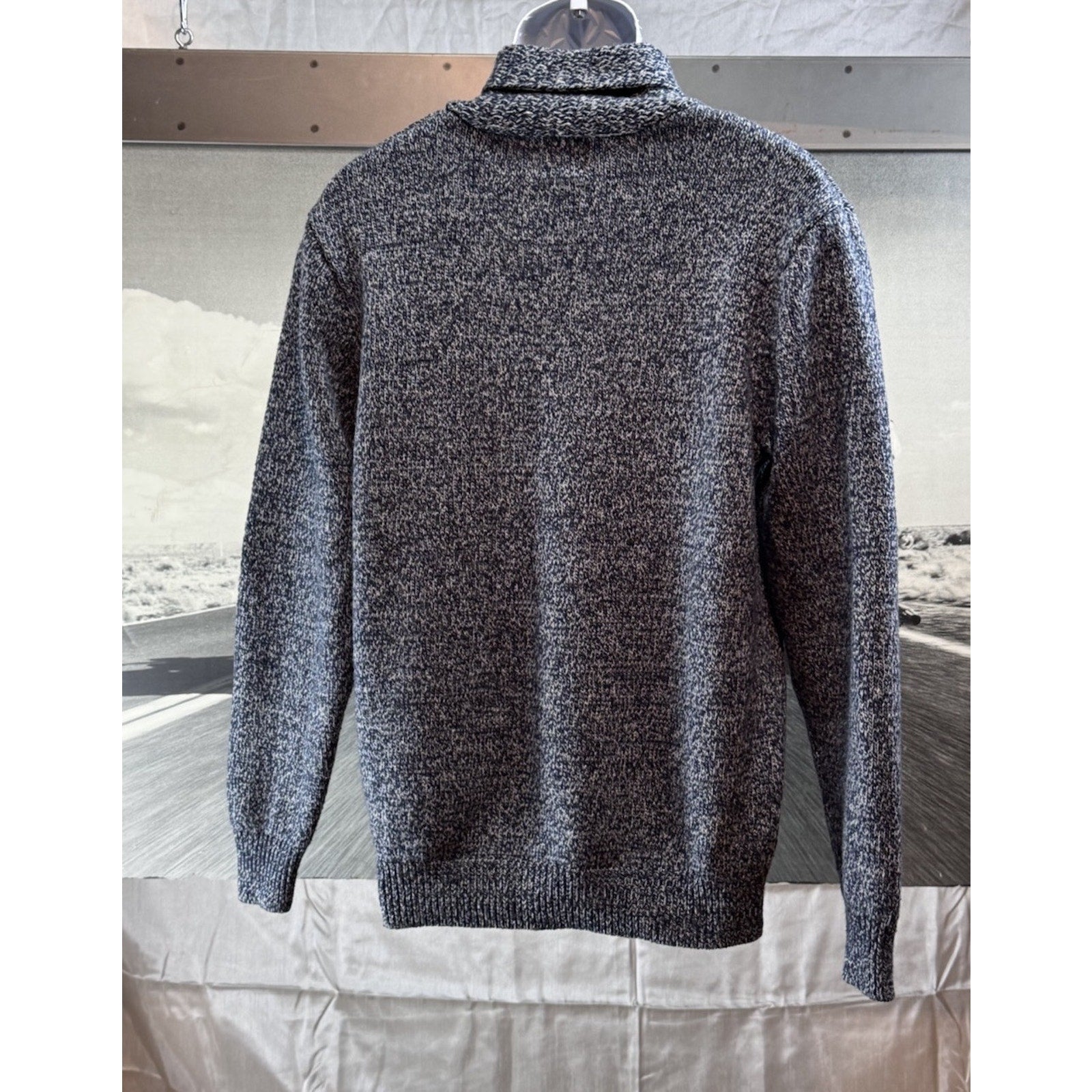 Old Navy Men’s Large Pullover Sweater Navy Blue Long Sleeve Button Neck