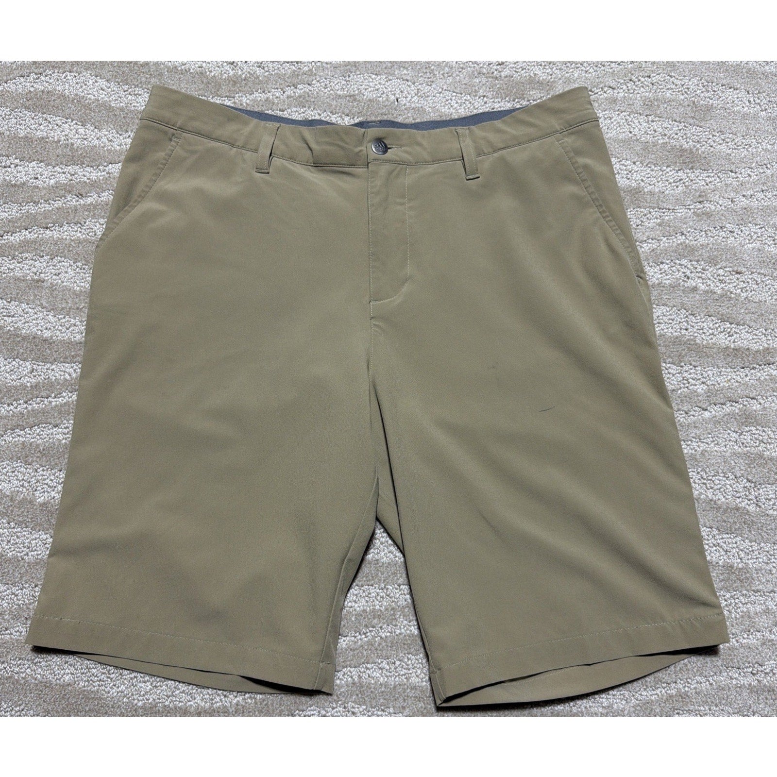 Adidas Golf Shorts Mens 34 Tan Tech Lightweight Moisture Wicking Active Chino
