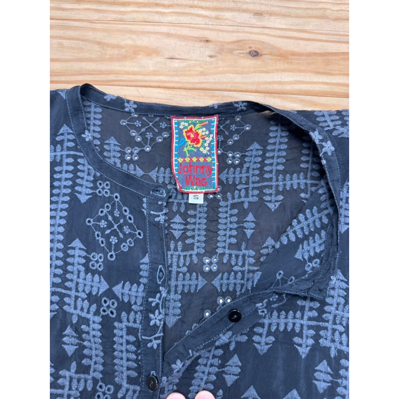 Johnny Was Blouse Women’s S Black Embroidered Aztec Tunic