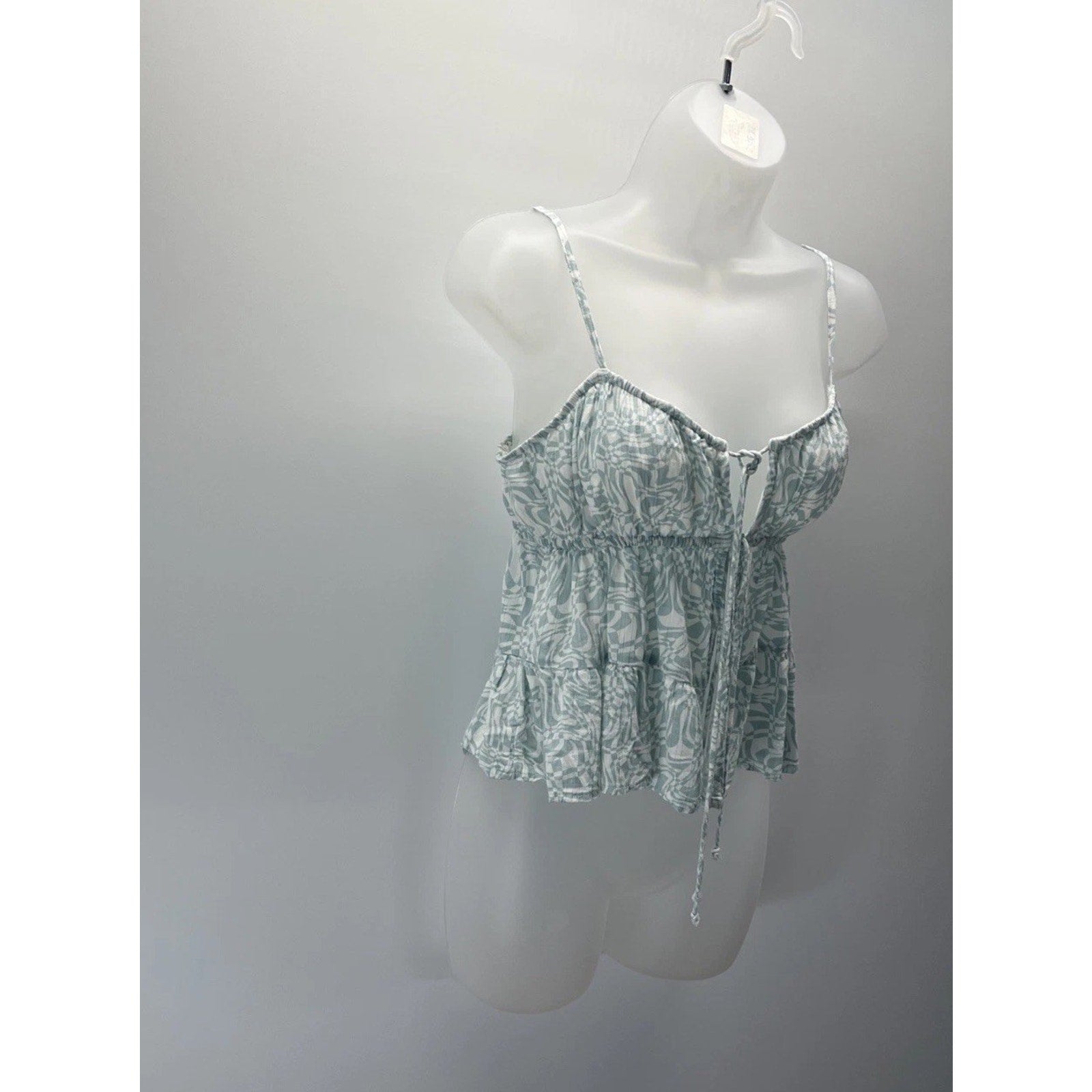 American Eagle Blue And White Smocked Tie Front Camisole Size Small