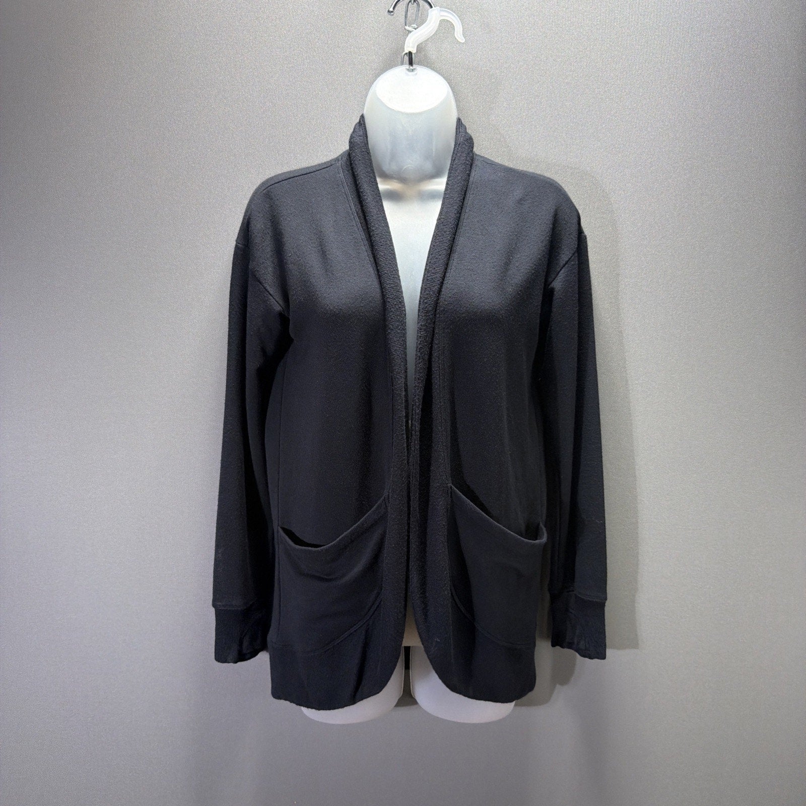 Athleta Girl Sweater Cardigan Size XL 14 Black Wrap N Roll Open Front Pockets