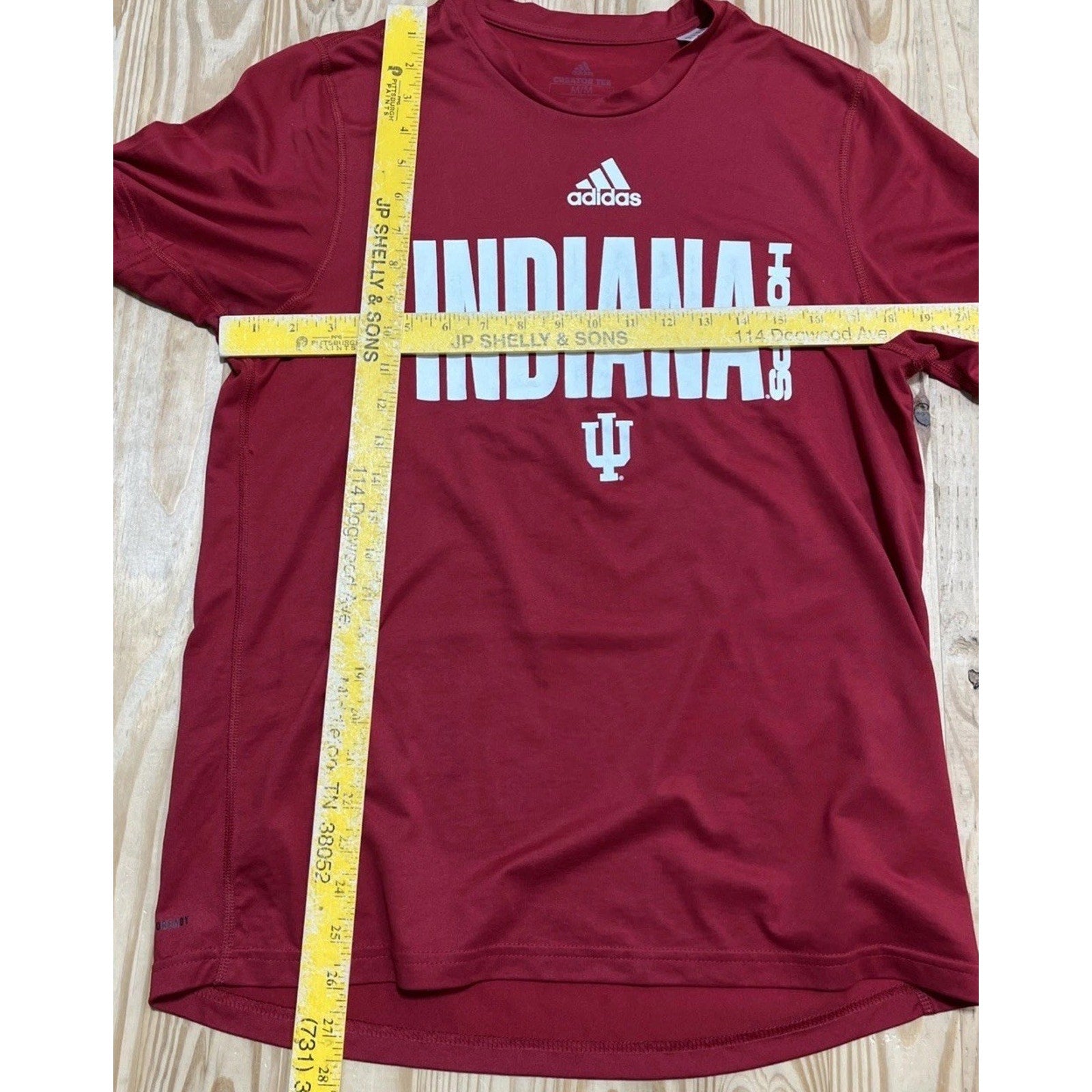 Adidas NCAA Indiana Hoosiers Basketball Team Locker Team T Shirt Red White M