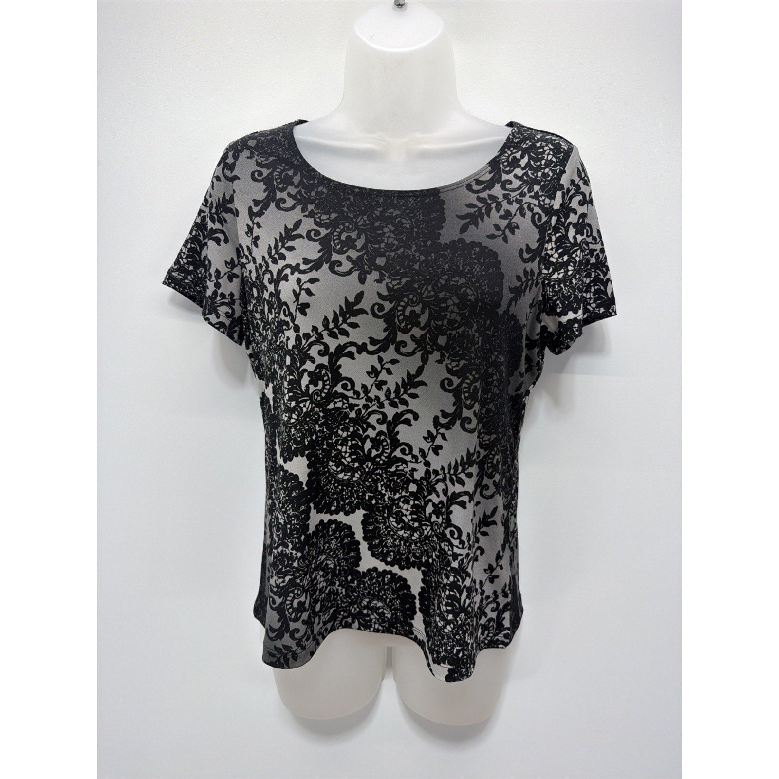 East 5th Essentials Stretch Top Cap Sleeve Black Gray Paisley Women Size S New