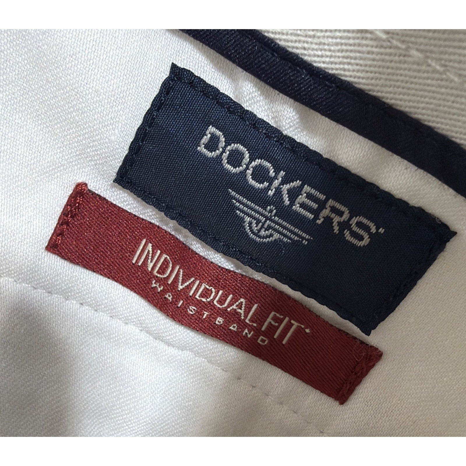 Dockers Individual Fit Waistband Pants Mens W36xL34 Biege Straight Slash Pocket