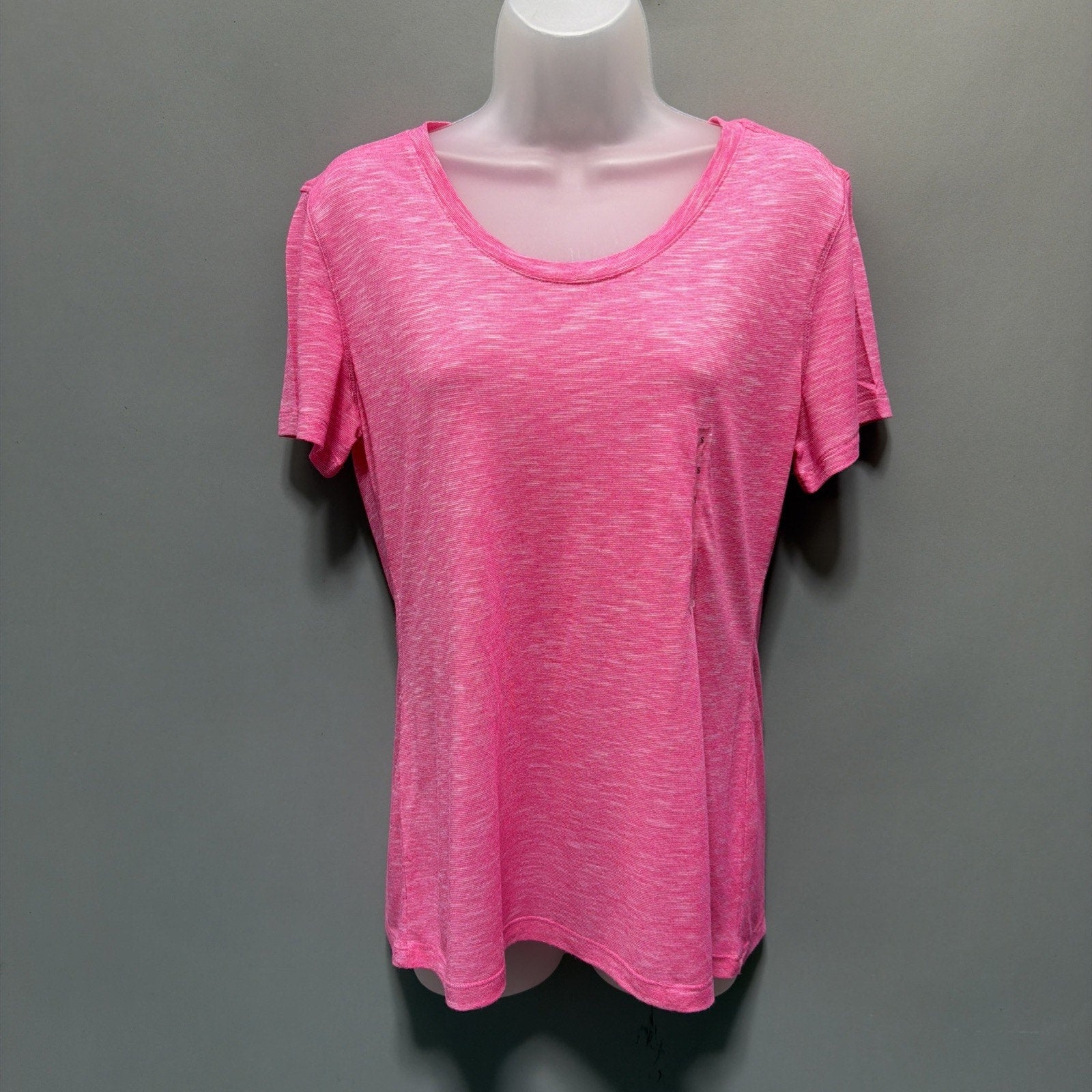 Women's Performance Top ~ REEL LEGENDS ~ Pink Glow Heather ~ Medium ~ NWT!!