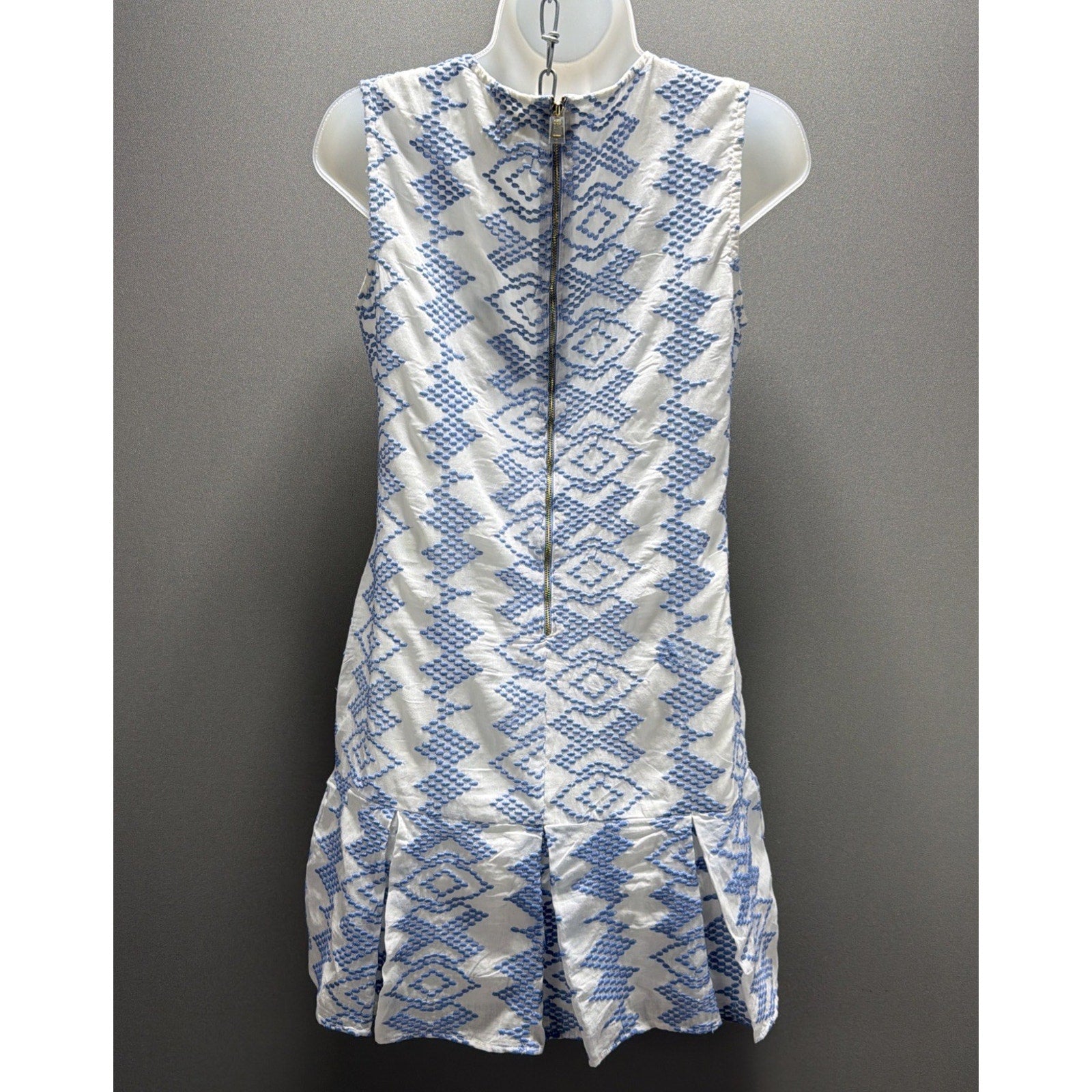 NWT STS Sail to Sable White Hydrangea Embroidered Shift Dress XS $218