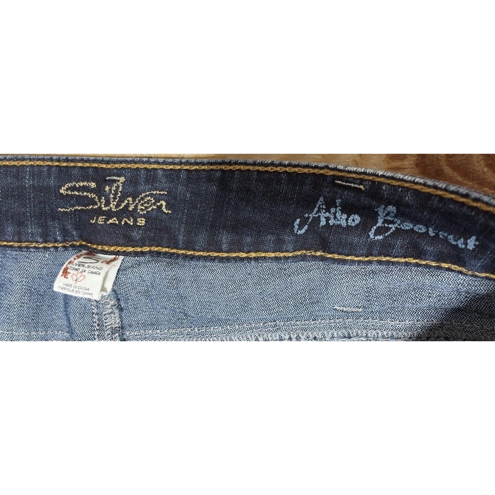 SILVER AIKO BOOTCUT WOMENS 31 WAIST 31 LEG MEDIUM DRK BLUE