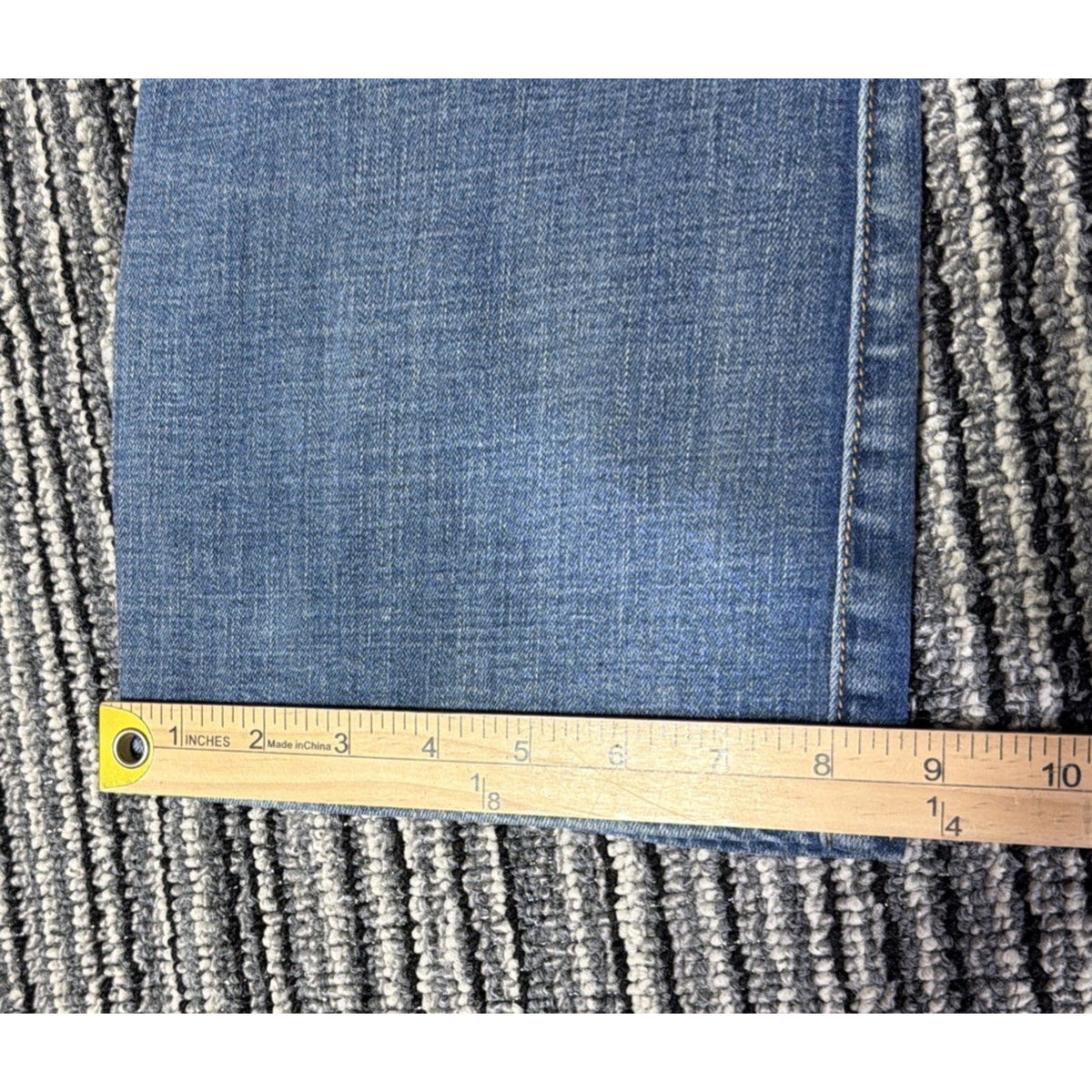 AMERICAN EAGLE Jeans Womens 8 Blue KICK BOOT Super Stretch . Spot. 2013