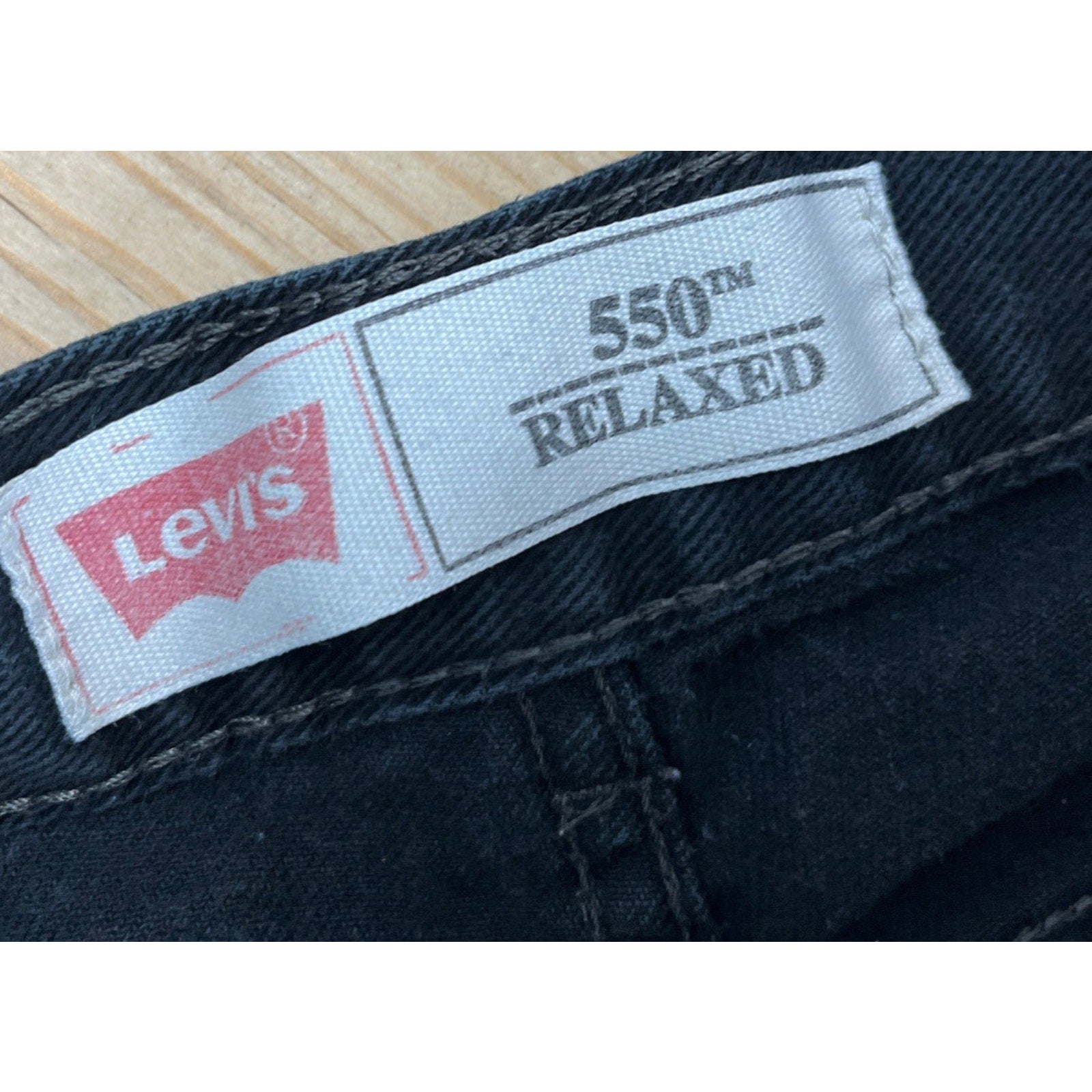 Boy's Size 12 Slim 24x26 Levi's 550 Relaxed Fit Jeans.