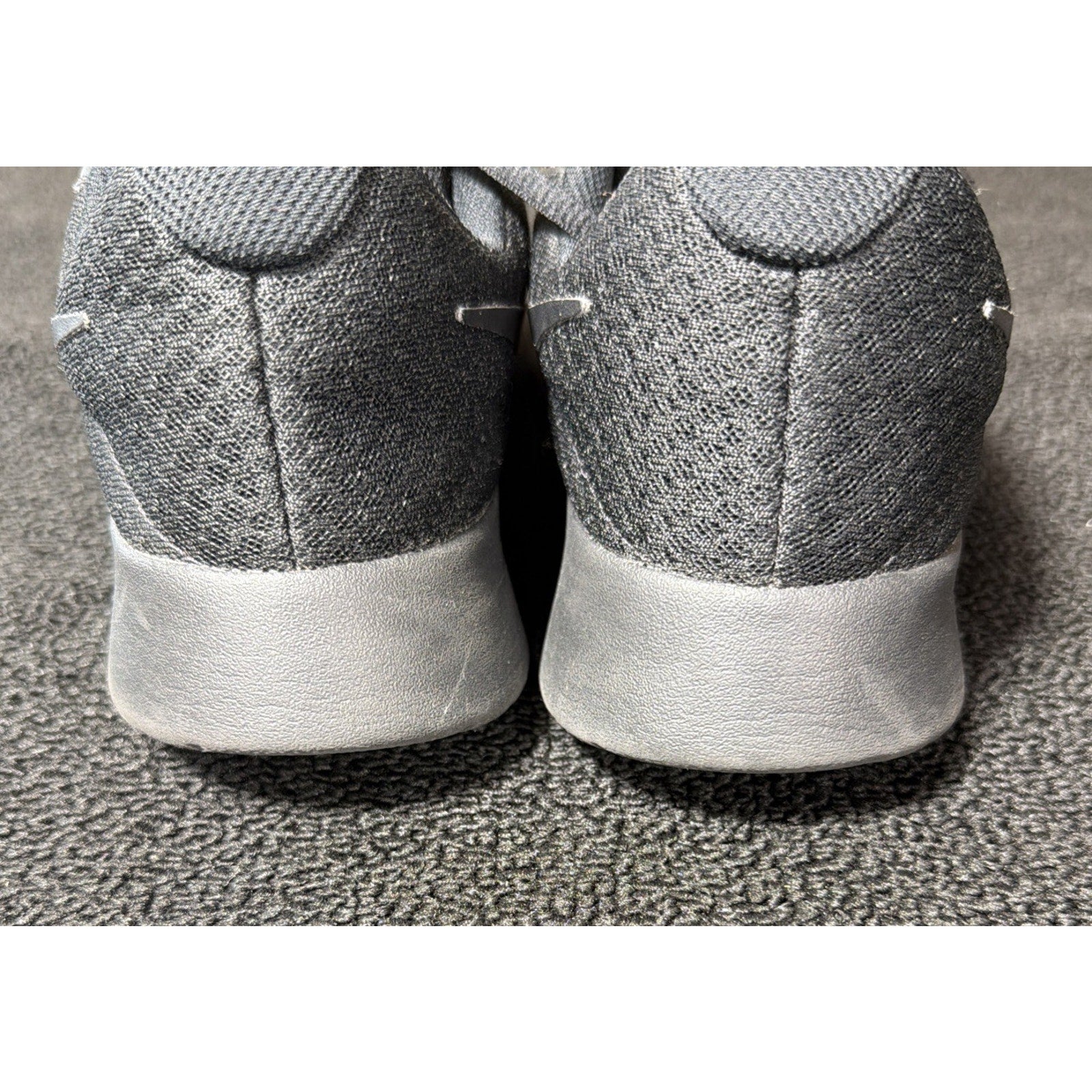 Nike Tanjun DJ6257-002 Womens 9 Running Shoes Black Athletic Sneaker