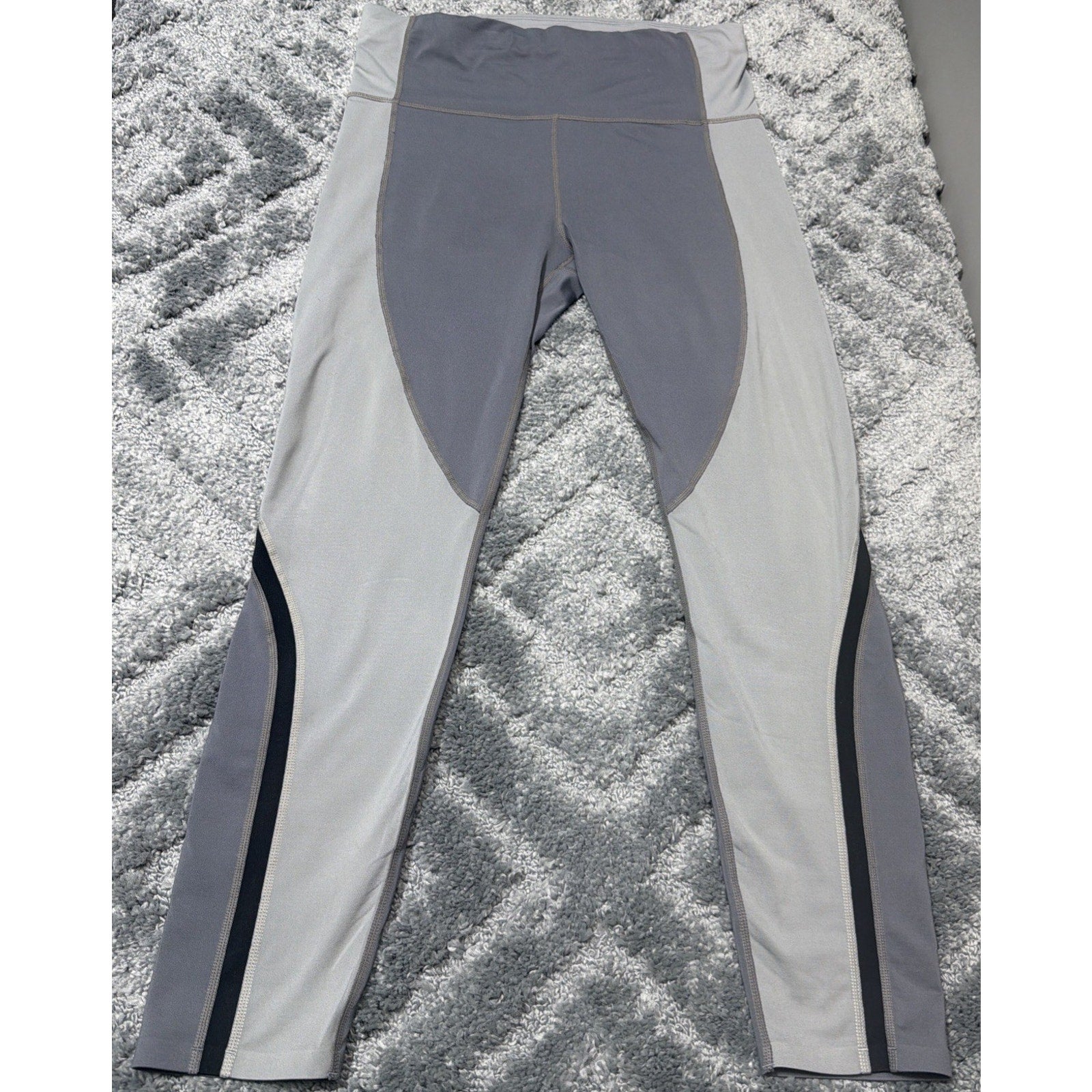 Athleta 7/8 Ankle Leggings Colorblock Gray Black Size M Womens Yoga Running