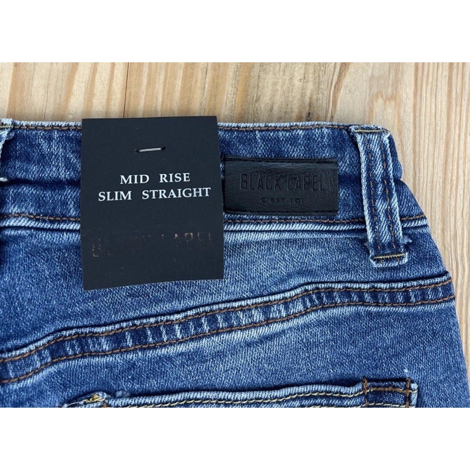 C'est Toi Black Label Womens Jeans 3/27 Mid Rise Slim Straight Frayed Hem NWT