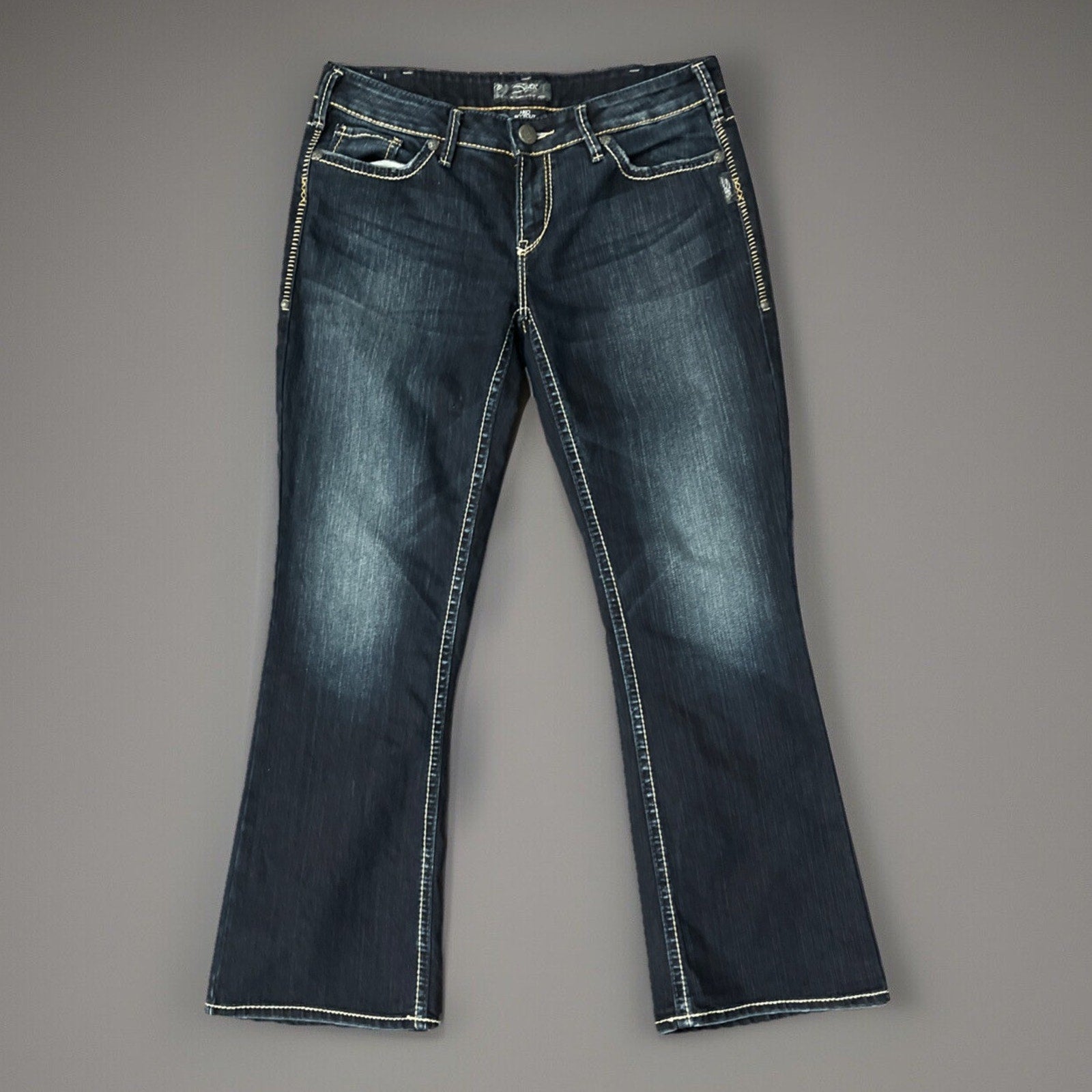 Silver Aiko Bootcut Dark Wash Stretch Denim Jeans Size 33/31 EUC