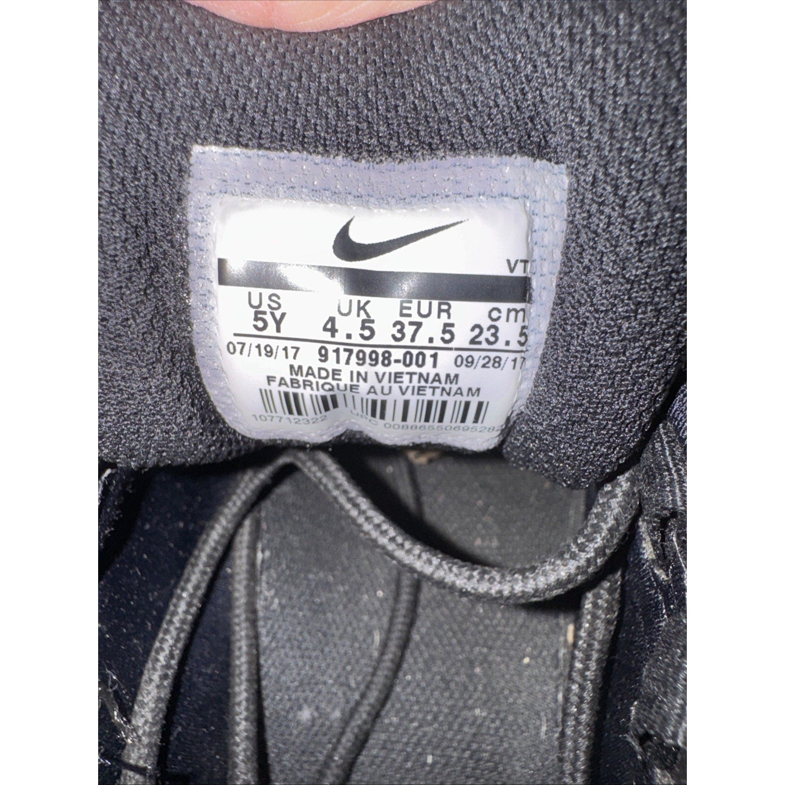 Nike Air Max 97 Ul 17 GS Size 5Y youth Size 6.5 Womens Black White Silver Shoes