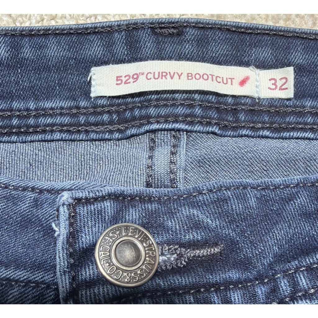 Levis 529 Women's Curvy Mid Rise Bootcut Jeans Size 32 Dark Wash Stretch 32x30