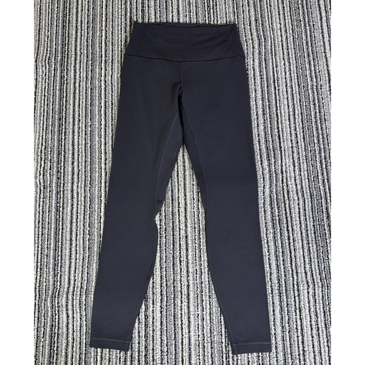 Lululemon Women’s “Align” High-Rise Black Leggings Size 6 Yoga Fitness Run