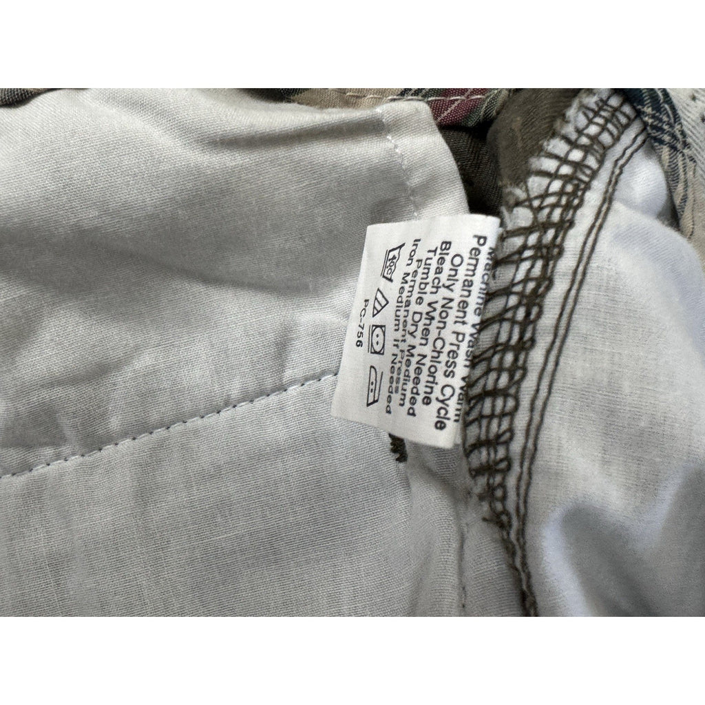 Van Heusen Green Cotton Man's Solid Dress Shorts Flat Front 44”X 10.5" Men's L6