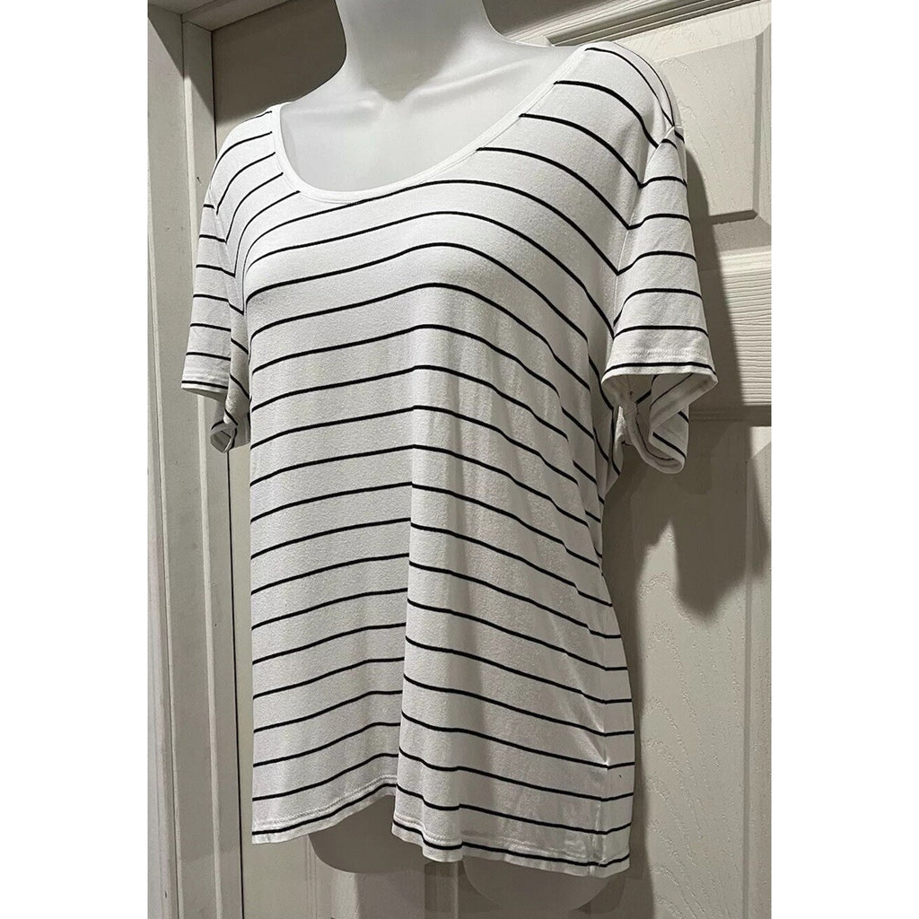 A New Day Women’s Black and White Striped Boat Neck Short Sleeve Size Women's L