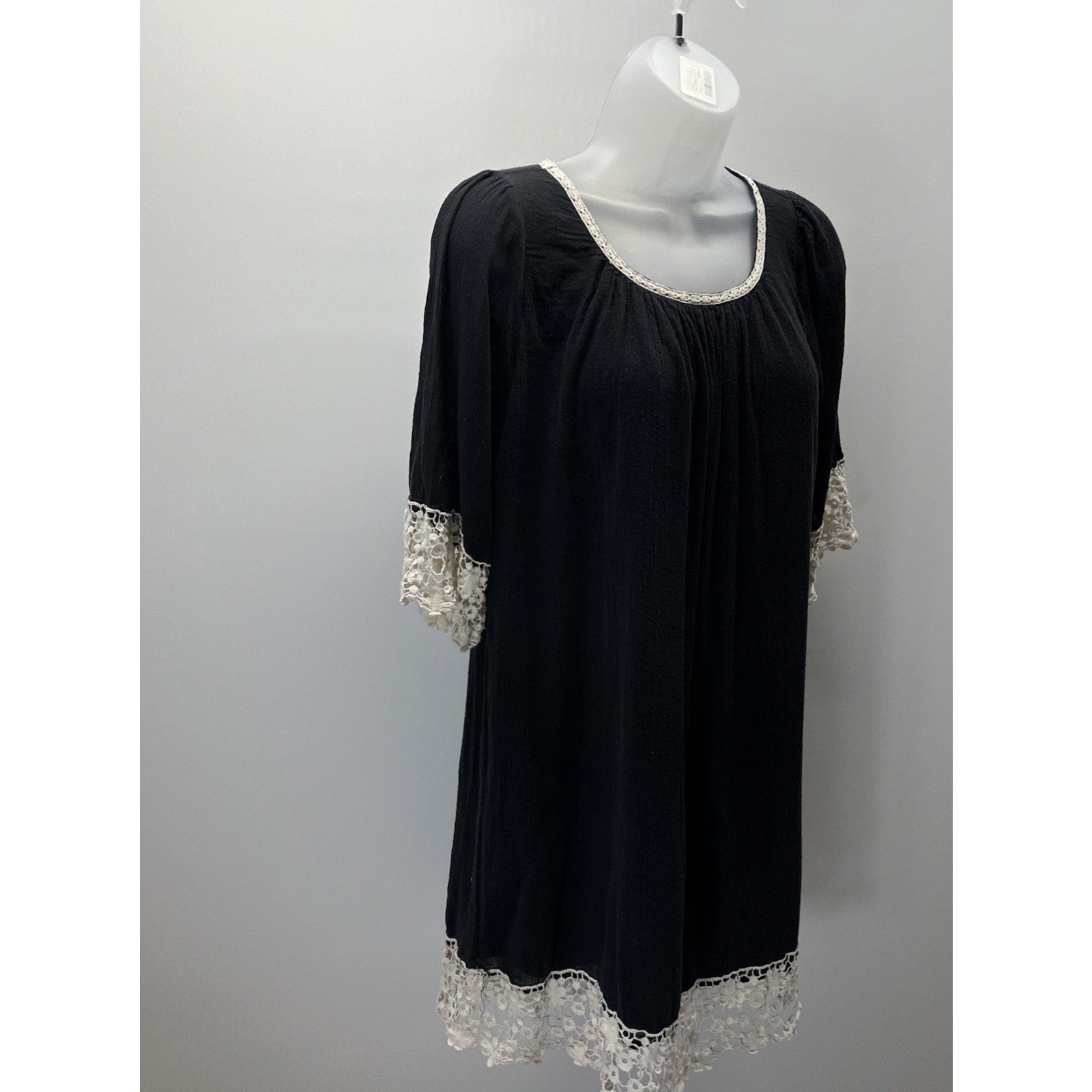 Umgee Womens Black Tunic Shift Dress Crochet Trim scoop Neck Half Sleeve Mini M