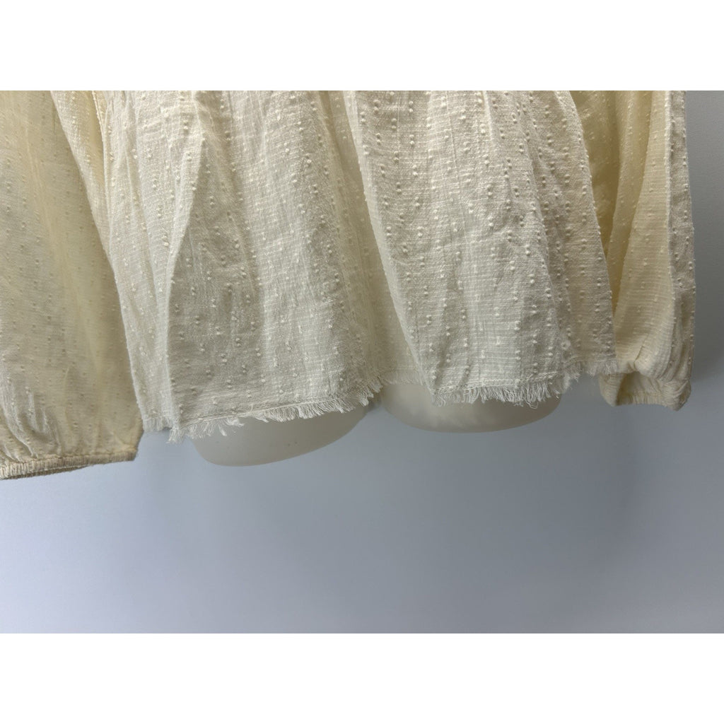 True Craft Women Atlas Ivory Pleated V Neck Crochet Gauze Top Size Large.