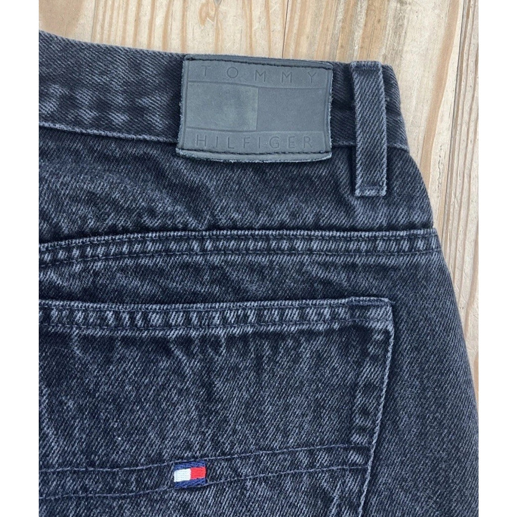Tommy Hilfiger Women's Sz 10 Black Relaxed Tapered Denim High Waist Jeans 28x32