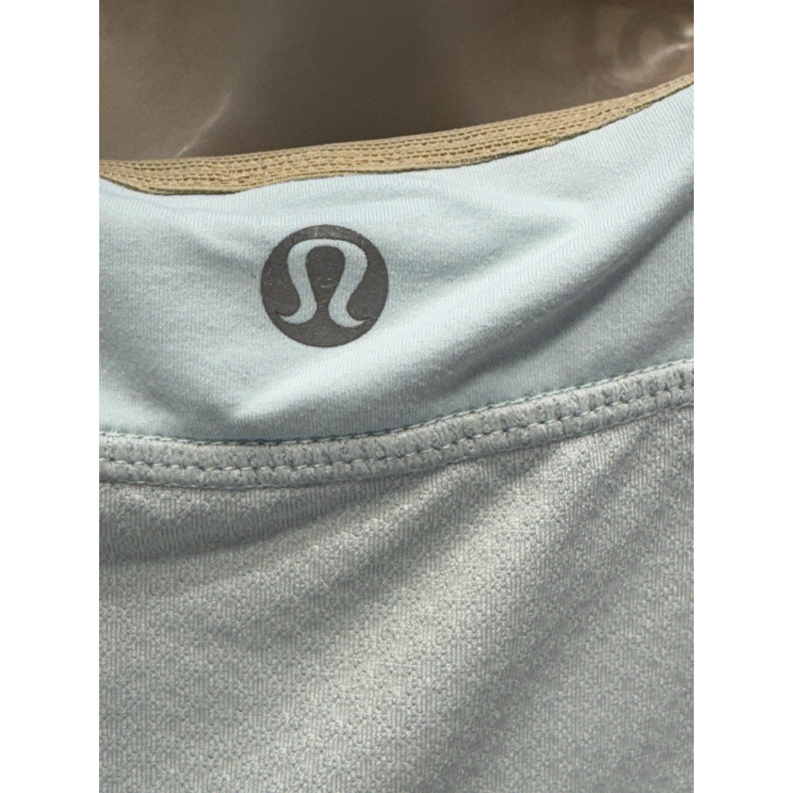 Lululemon Push Your LimitsTank Top Criss Cross Straps Removable Pads Women’s 8