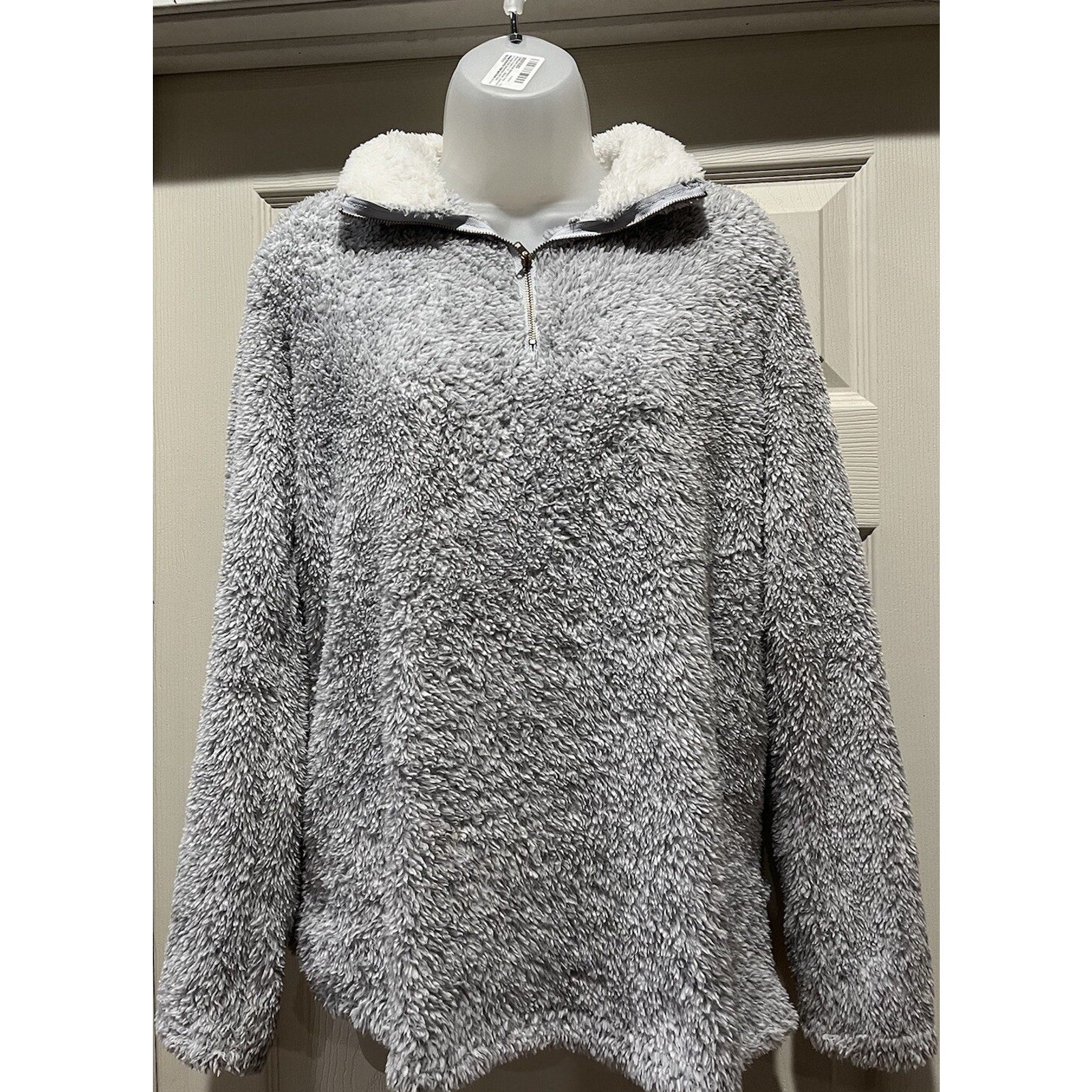 Angashion Teddy Fleece Pullover Size M Grey Jacket Long Sleeve