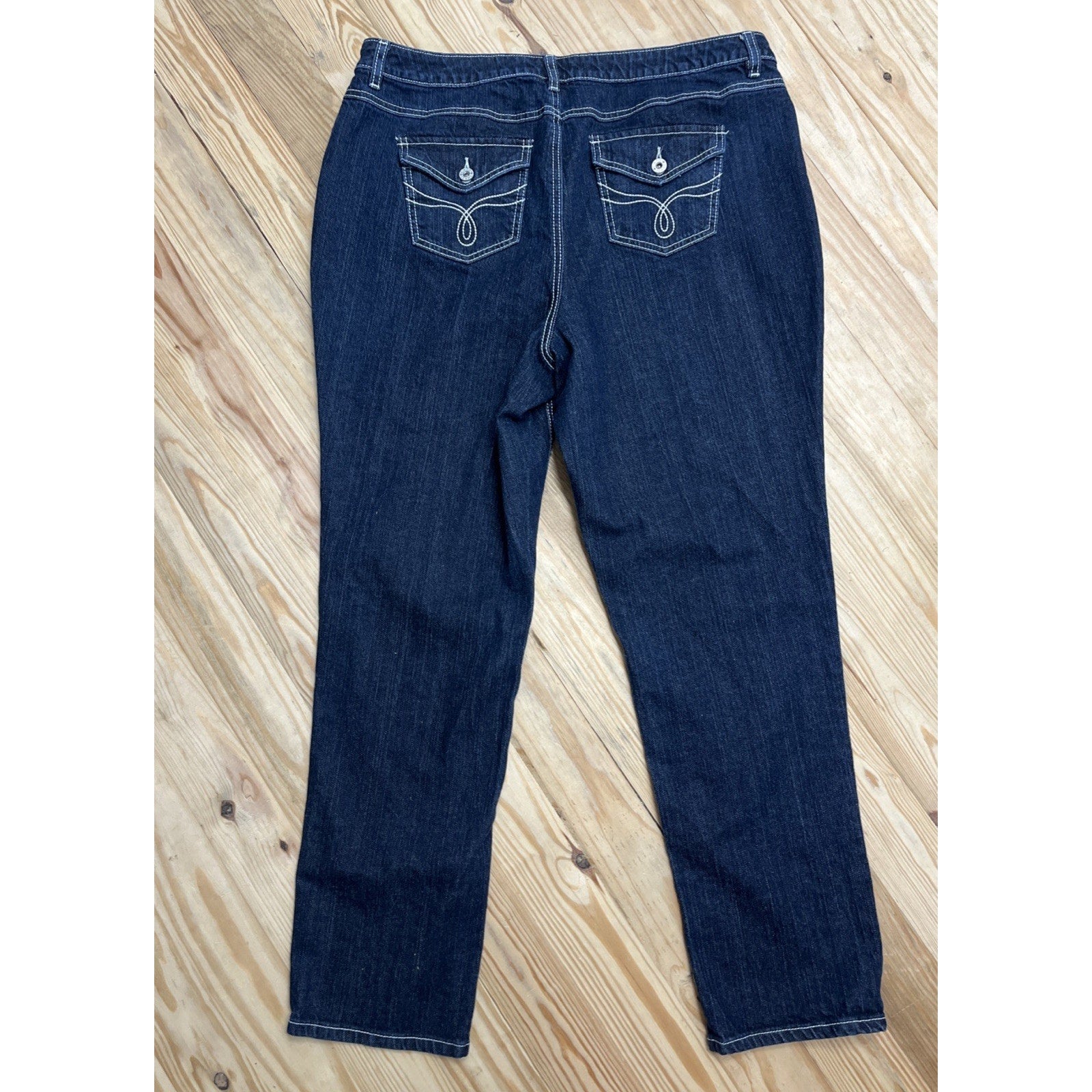 CATO Blue Women's 18W Flap Embroidered/Pockets Jeans.