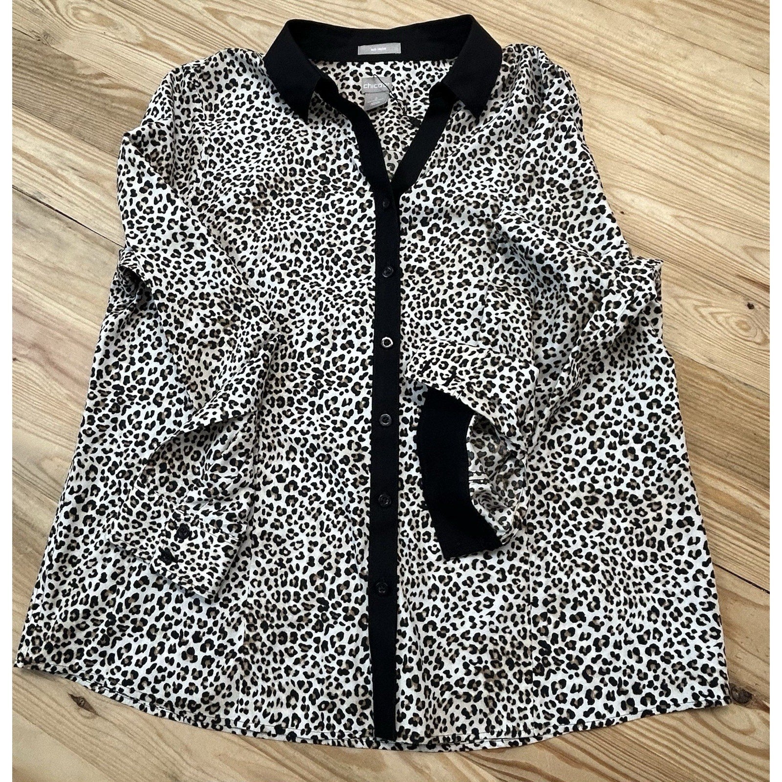 CHICO'S SZ 2 (Large/12) NO-IRON LONG SLEEVE BLOUSE LEOPARD PRINT BLOUSE NWOT.