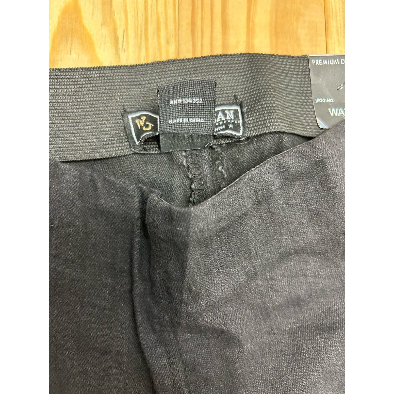 Wax Jeans womens size Small cotton blend black jeggings