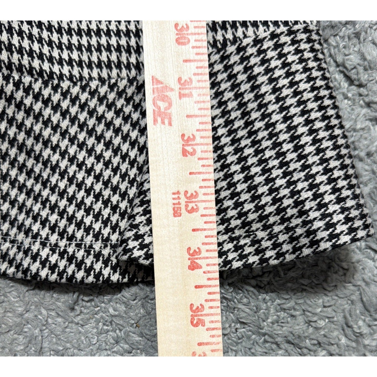 LOFT Houndstooth Ruffle Trim Flounce Long Sleeve Soft Knit Dress Size 2