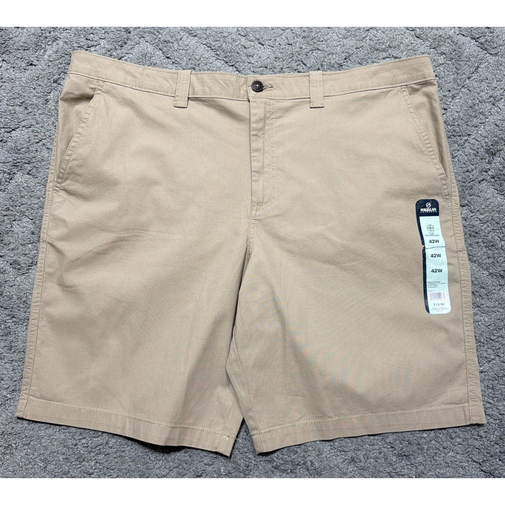 Magellan Outdoors Shorts Men 42W Khaki Flat Front Chino NWT Outdoor Casual Golf