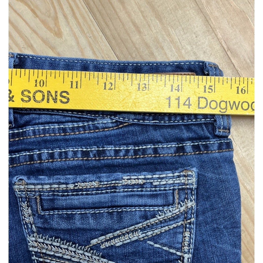 Amethyst Jeans Embroidered Capri Sz 7