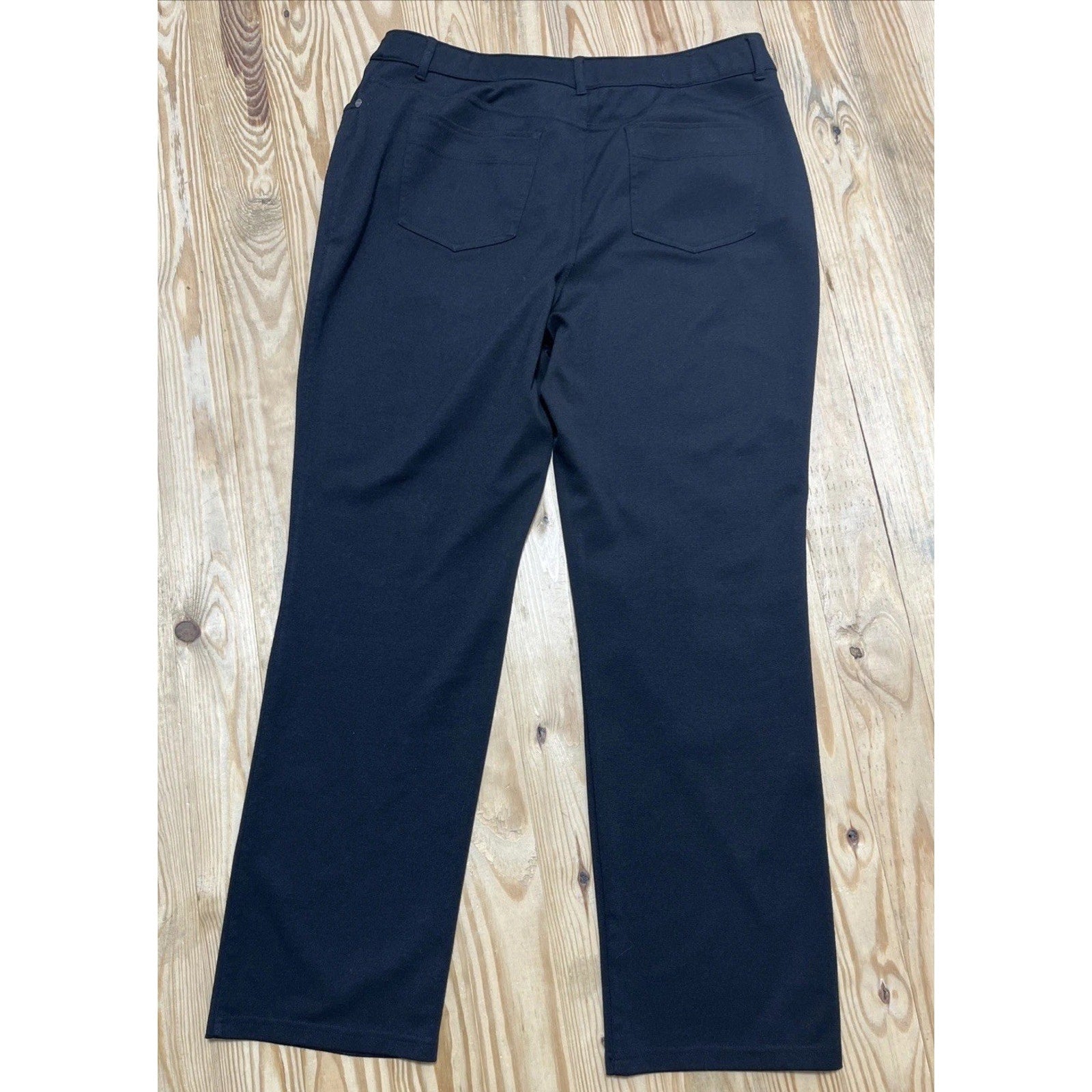 Croft & Barrow Straight Leg Stretch Pants, Women's (Black) 14 Average