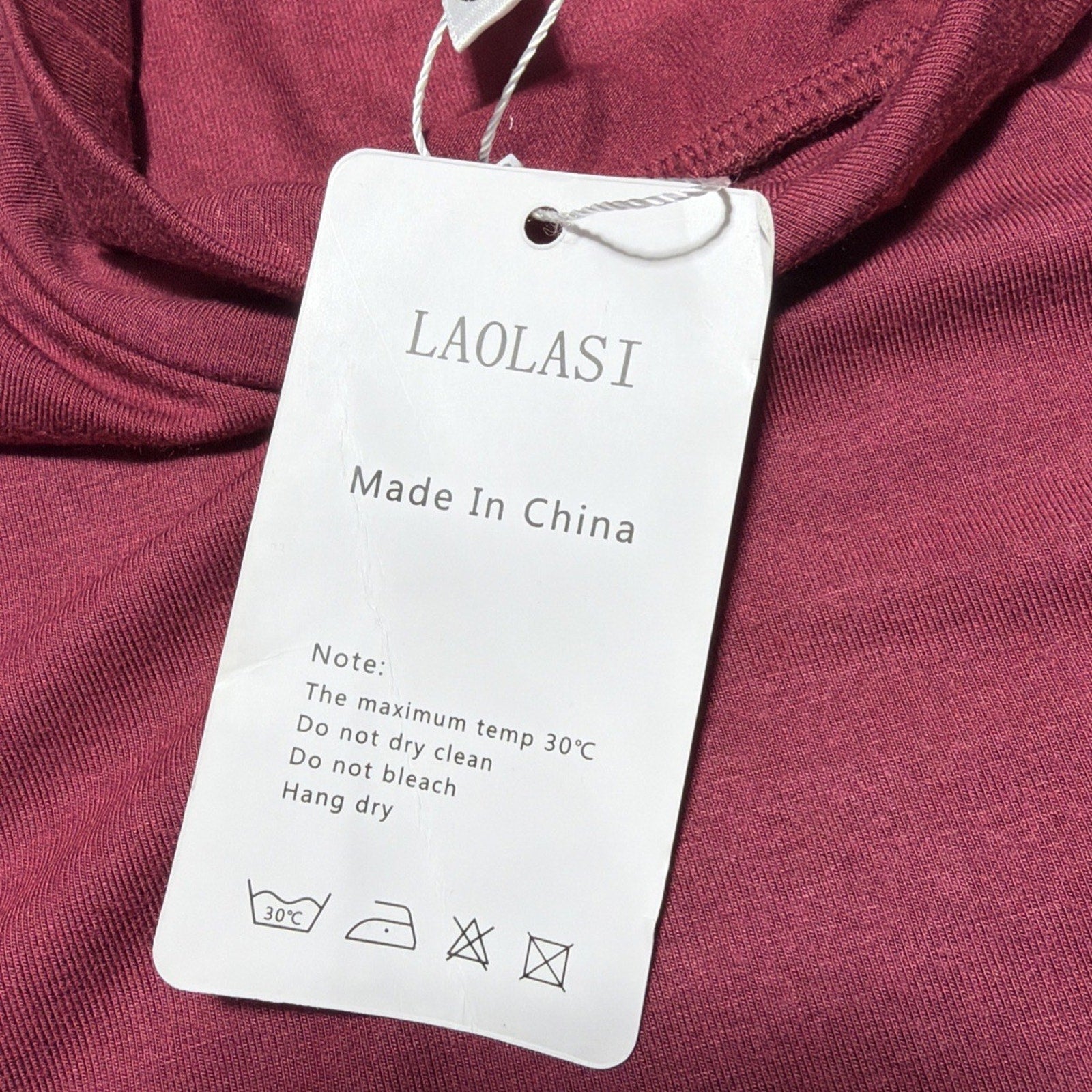 LAOLASI Mock Neck Bodysuit Womens L Fuchsia Sleeveless Snap Closure Stretch NWT