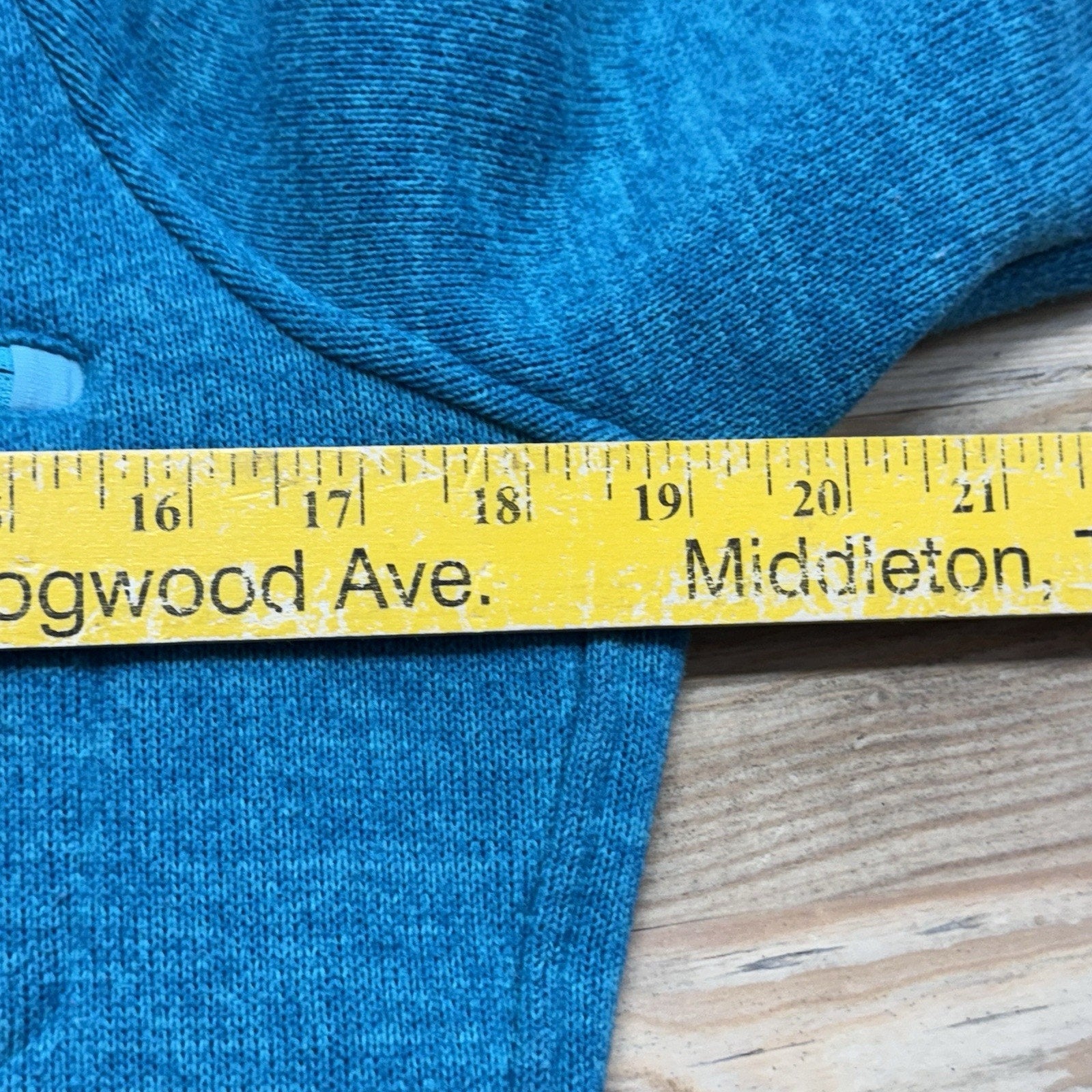 Under Armour Half Zip Sweater Green Gym Workout Women’s L