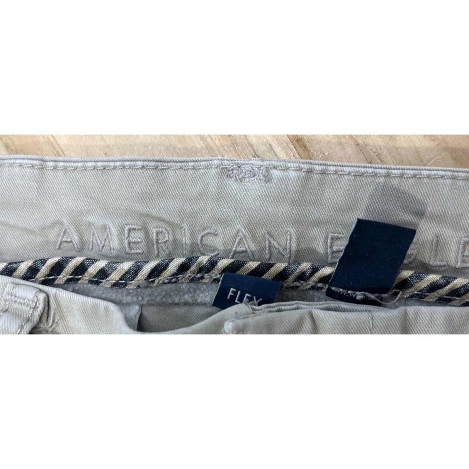 American Eagle Jeans Mens 28x28 Beige Athletic Fit Flex Stretch Straight Denim