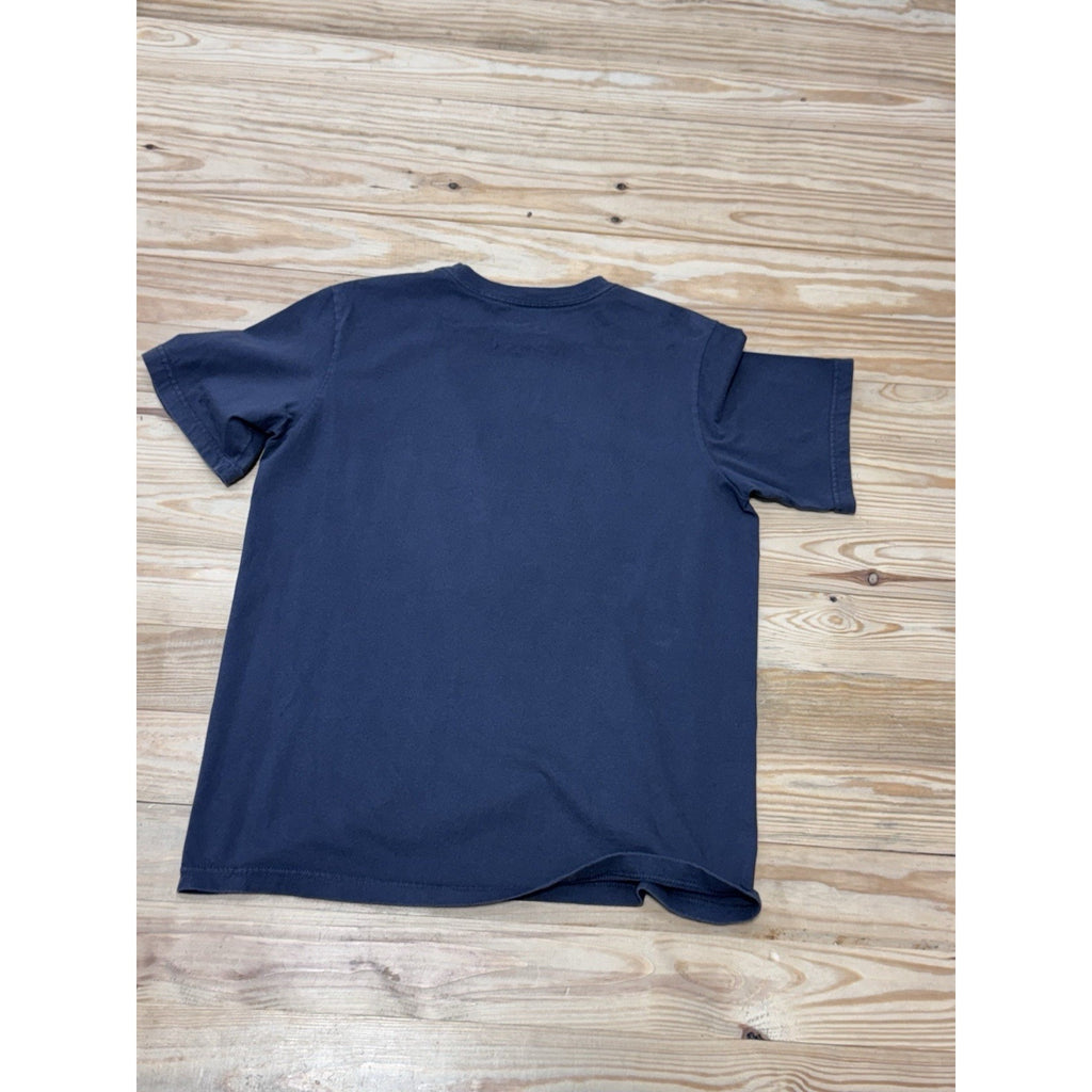 Nike Never Defeated Football T-Shirt Spell Out Graphic Boys Size X-Large Gray