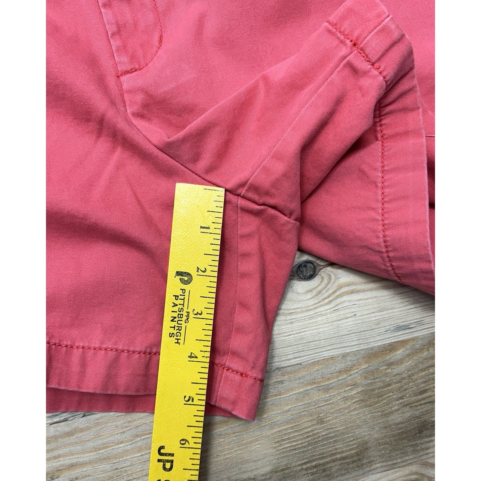 Merona Womens Shorts 14 Chino Pockets Actual Size 35x15 Inseam 5” Coral Colored