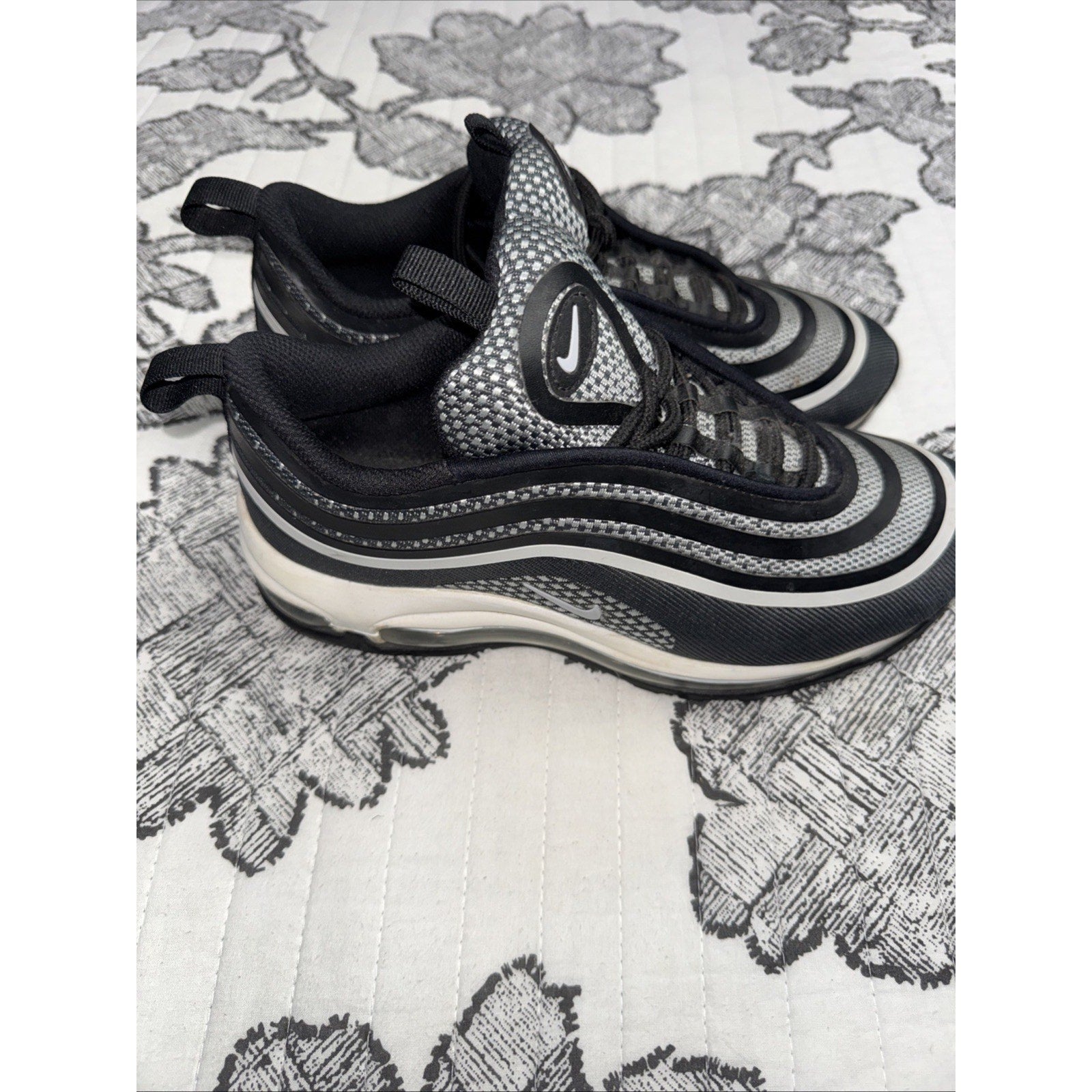 Nike Air Max 97 Ul 17 GS Size 5Y youth Size 6.5 Womens Black White Silver Shoes