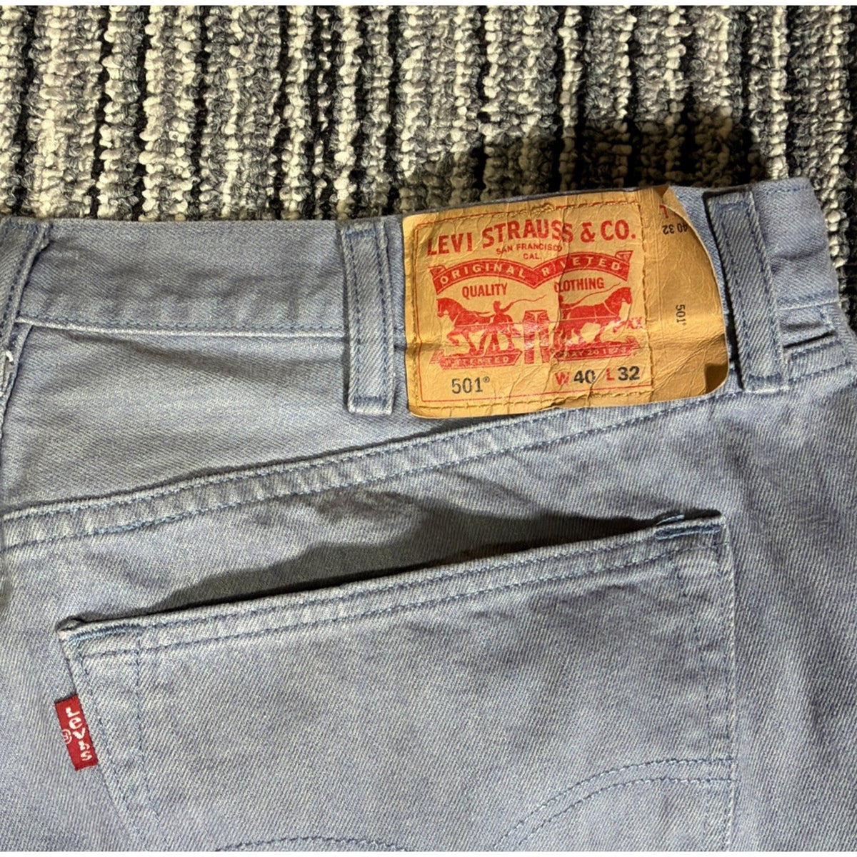 Levi's 501 Men's Gray Blue Straight Button Fly Jeans 40x32 Actual 38x30 Workwear