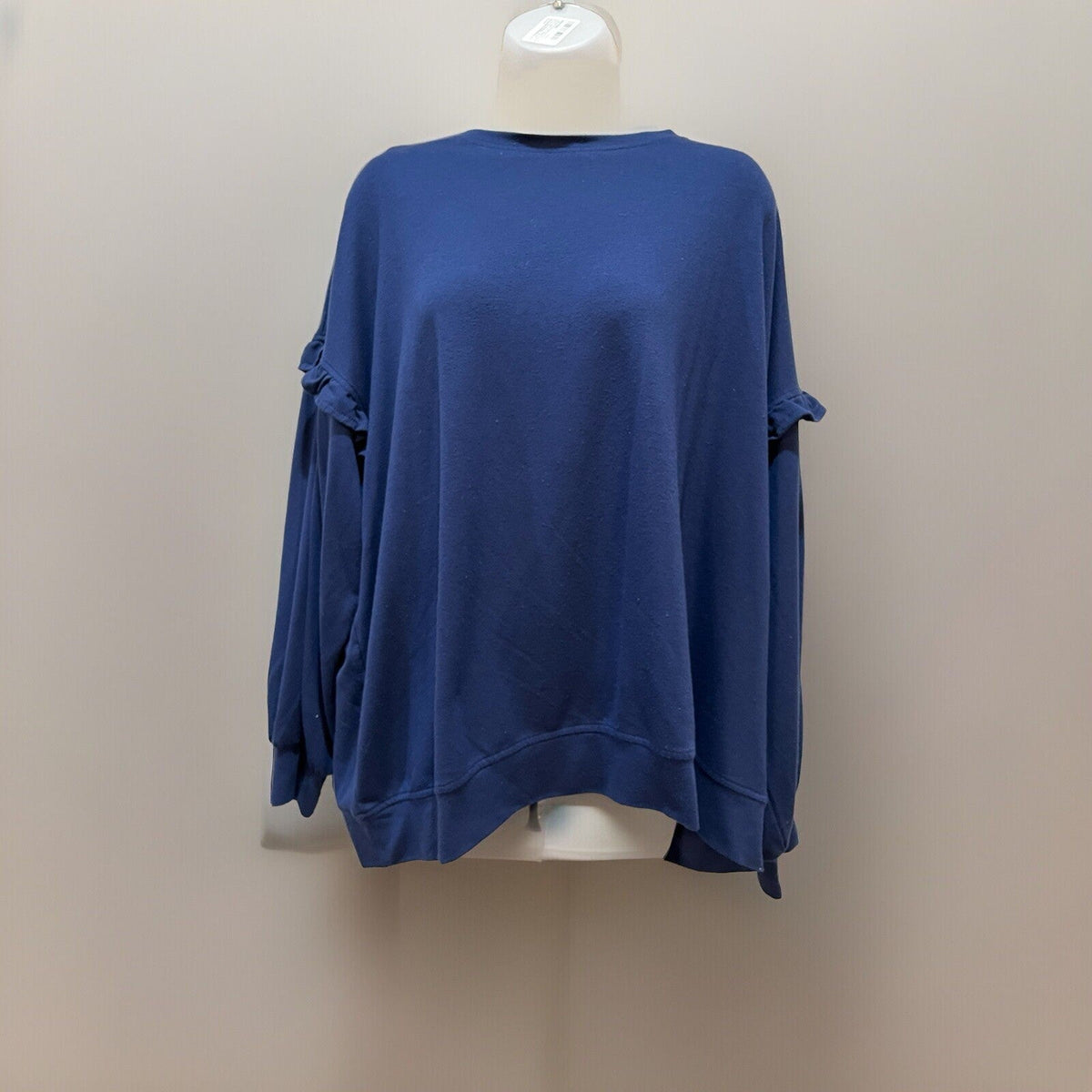 Vintage Lee Navy Blue Sweater Size 2X Ruffled Long Sleeve Jersey Oversized