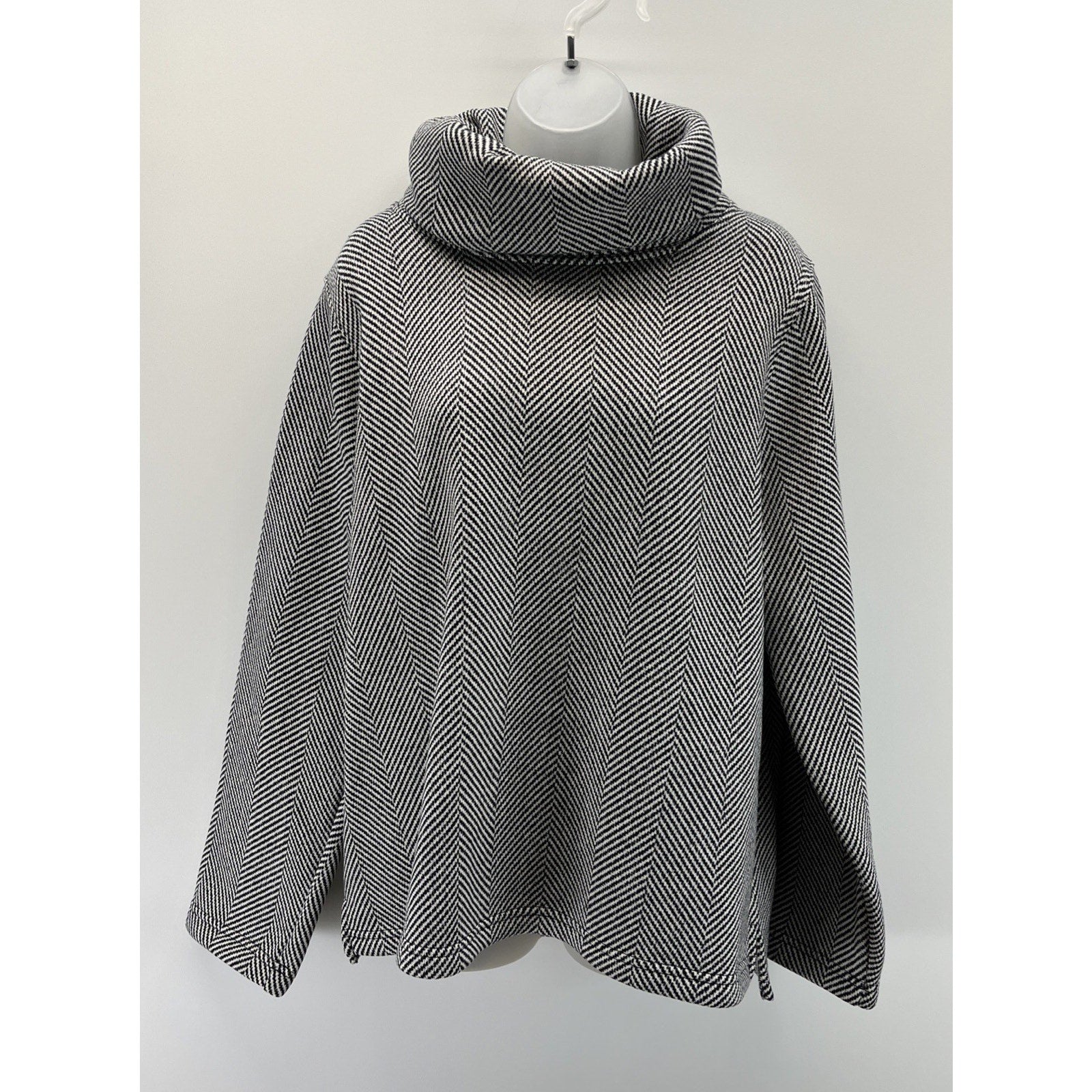 J.Crew Womens Sweatshirt Size 2X Long Sleeve Funnel Neck Herringbone